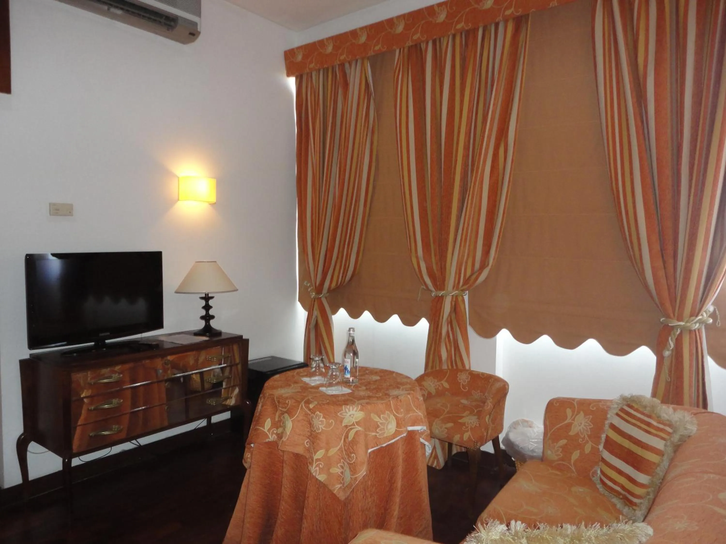 Photo of the whole room in Hotel Rural Quinta de Santo Antonio