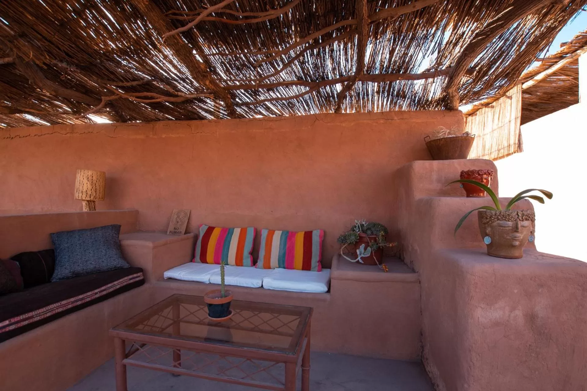 Property building in Hotel Pat'ta Hoiri