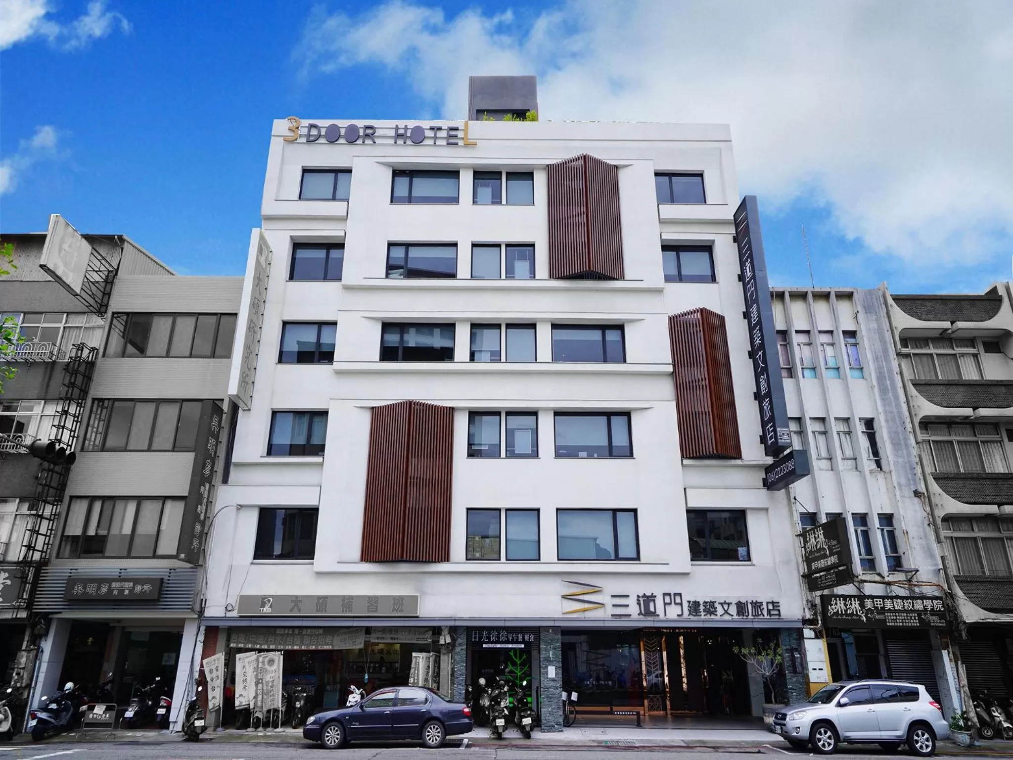 Property building in 3 Door Hotel