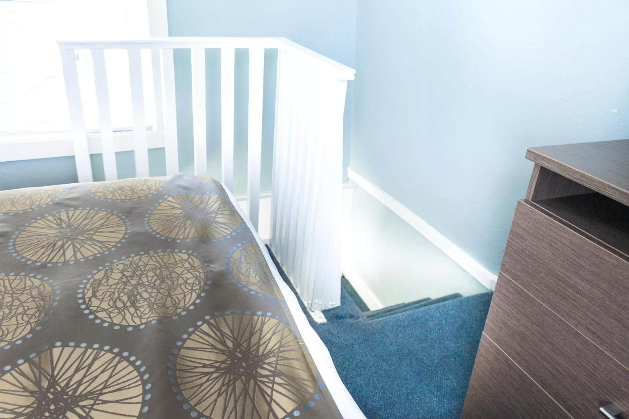 Bed in Ocean Echo Inn & Beach Cottages