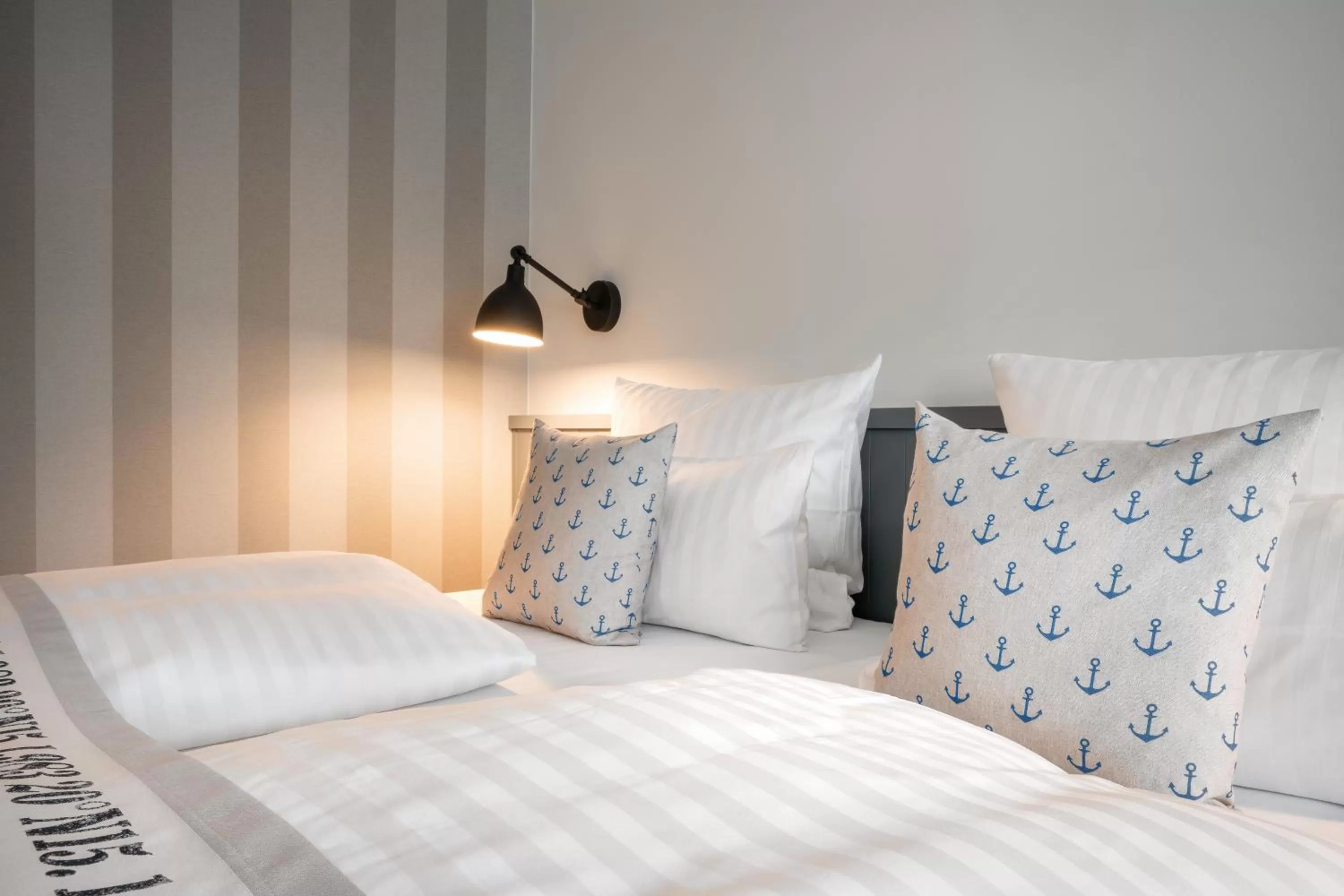 Photo of the whole room, Bed in Hotel Yachtclub