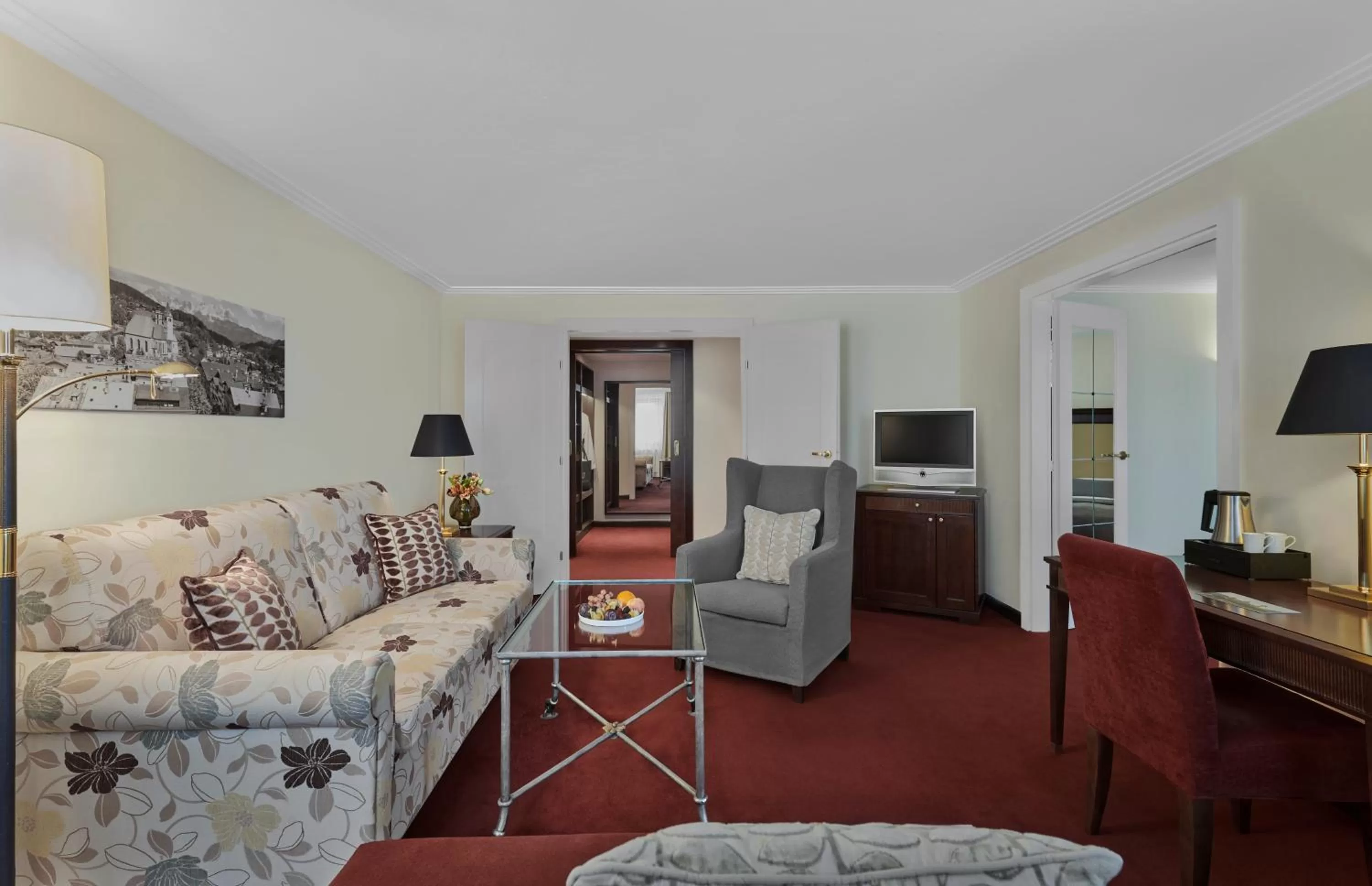 TV and multimedia in Lebenberg Schlosshotel-Kitzbühel