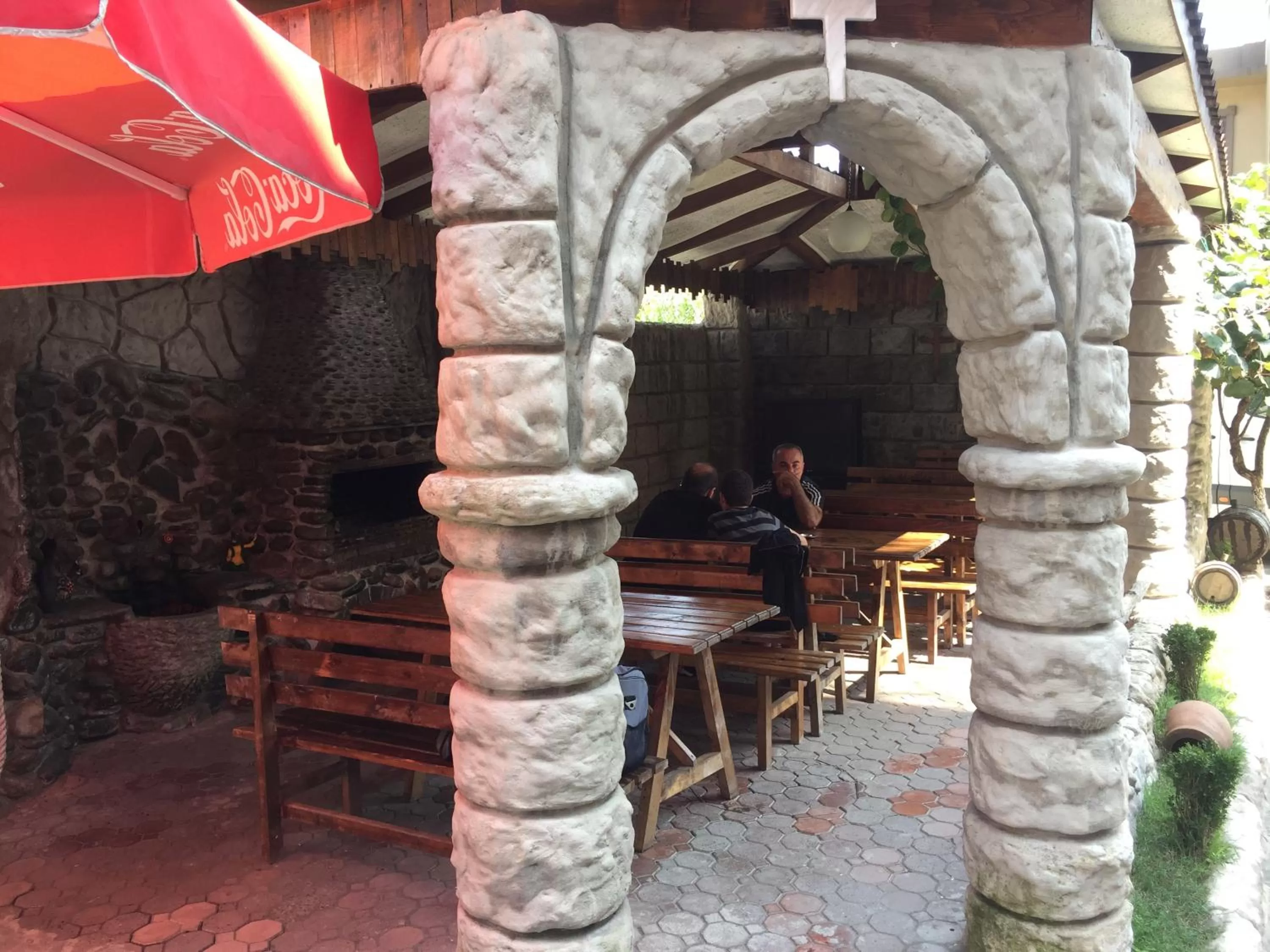 Restaurant/places to eat in Hotel Estonia Two