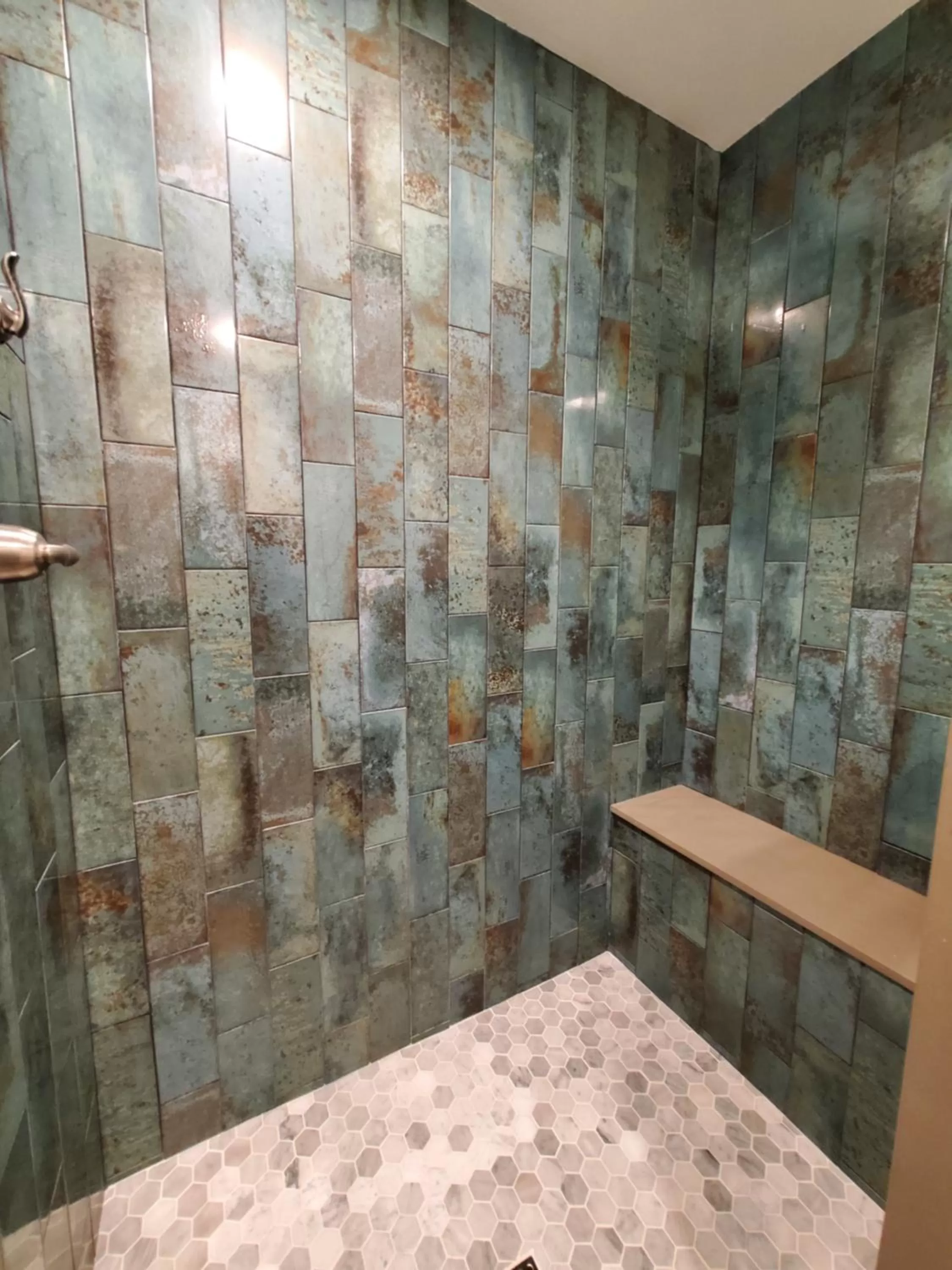 Bathroom, Bed in Sea Horse Resort