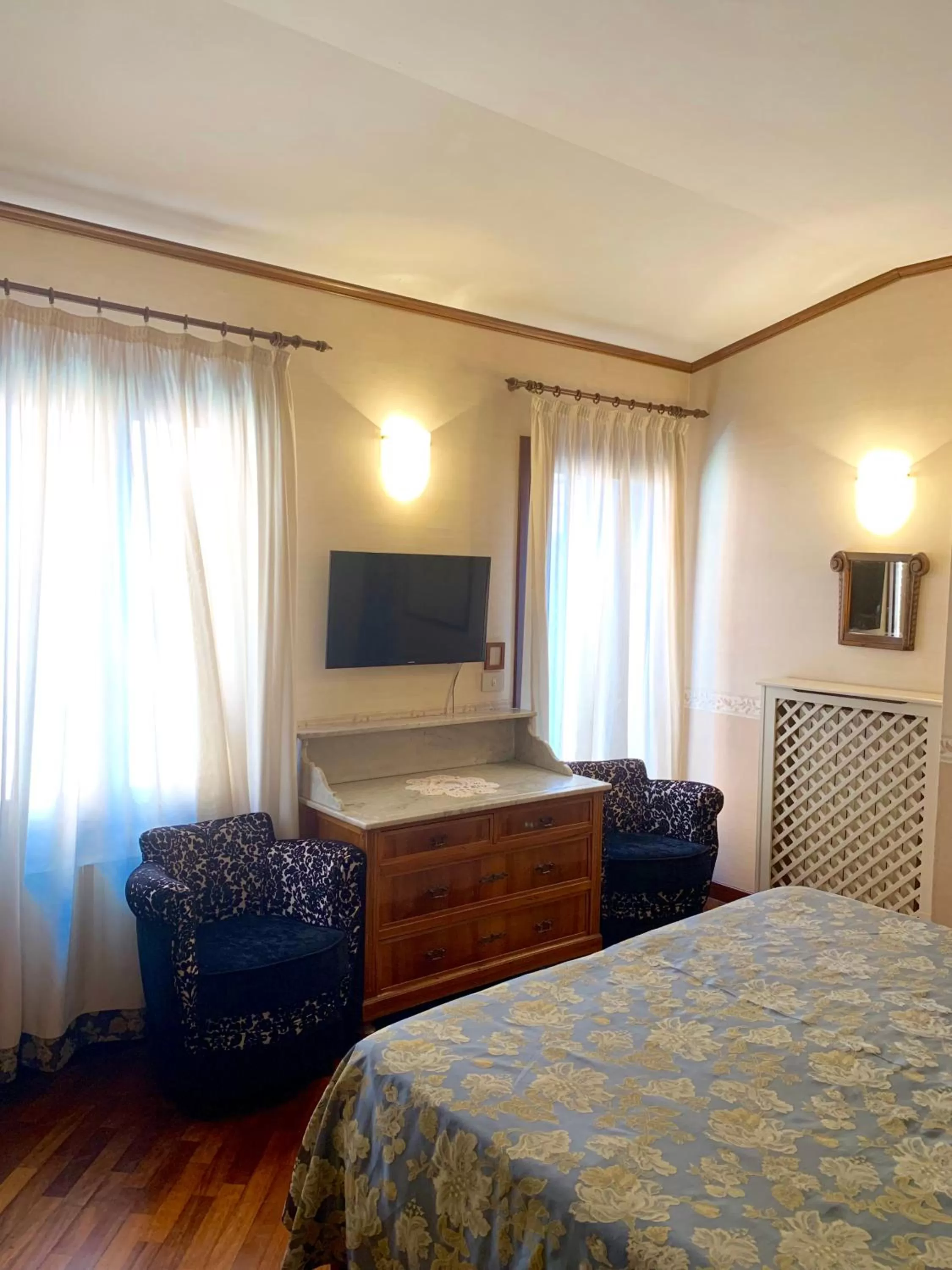 Bed in Hotel La Calcina