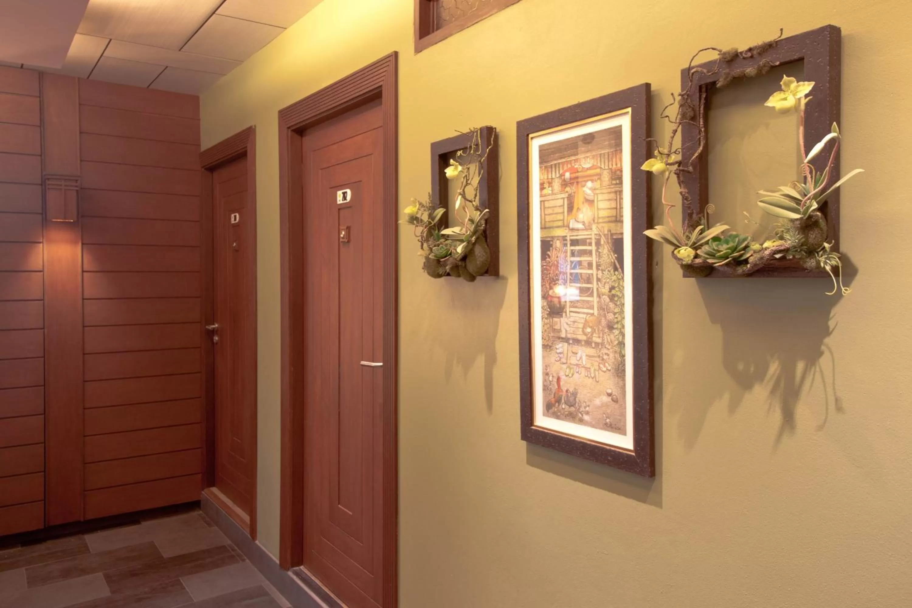 Decorative detail in Burapa Boutique