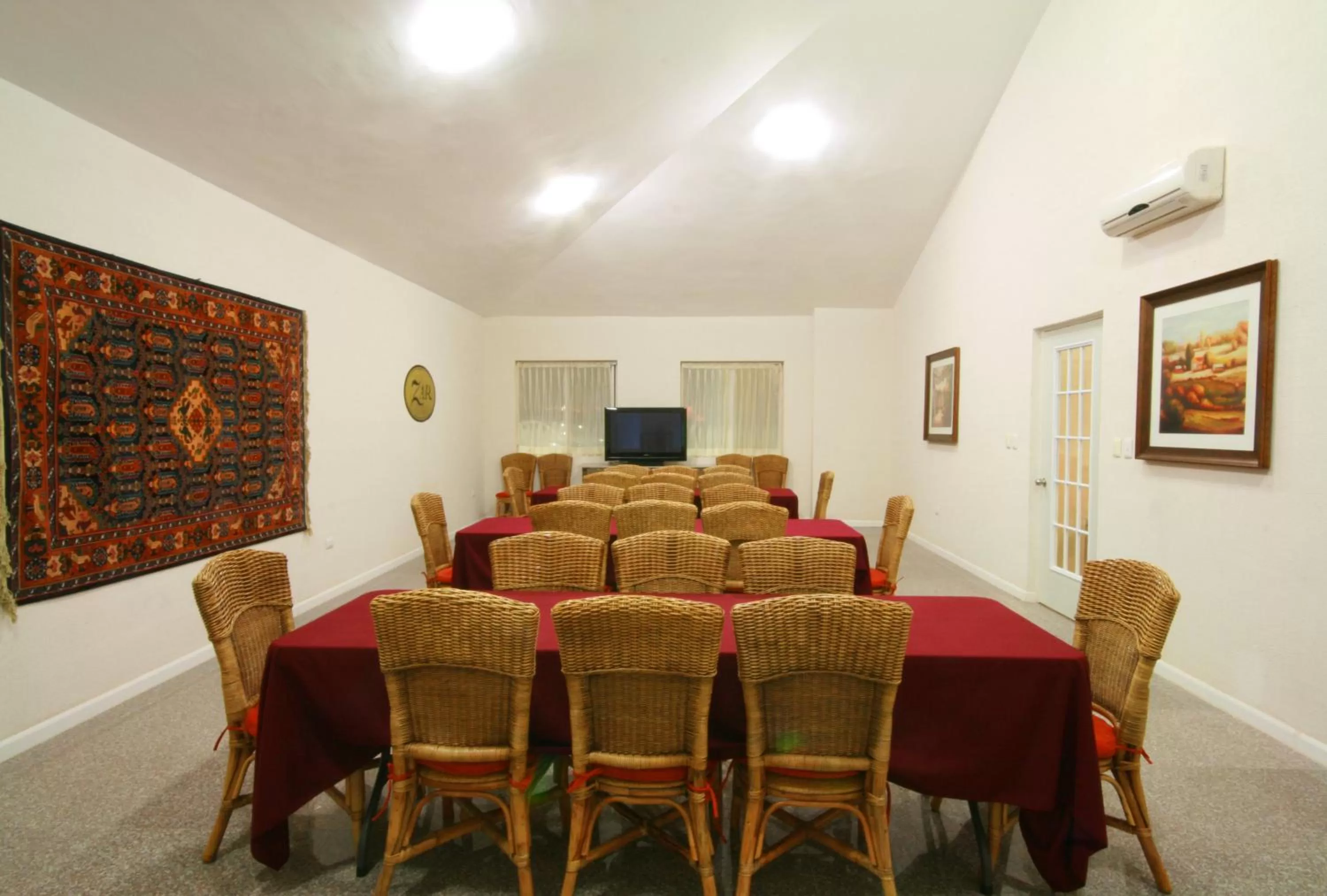 Business facilities in Zar Culiacan