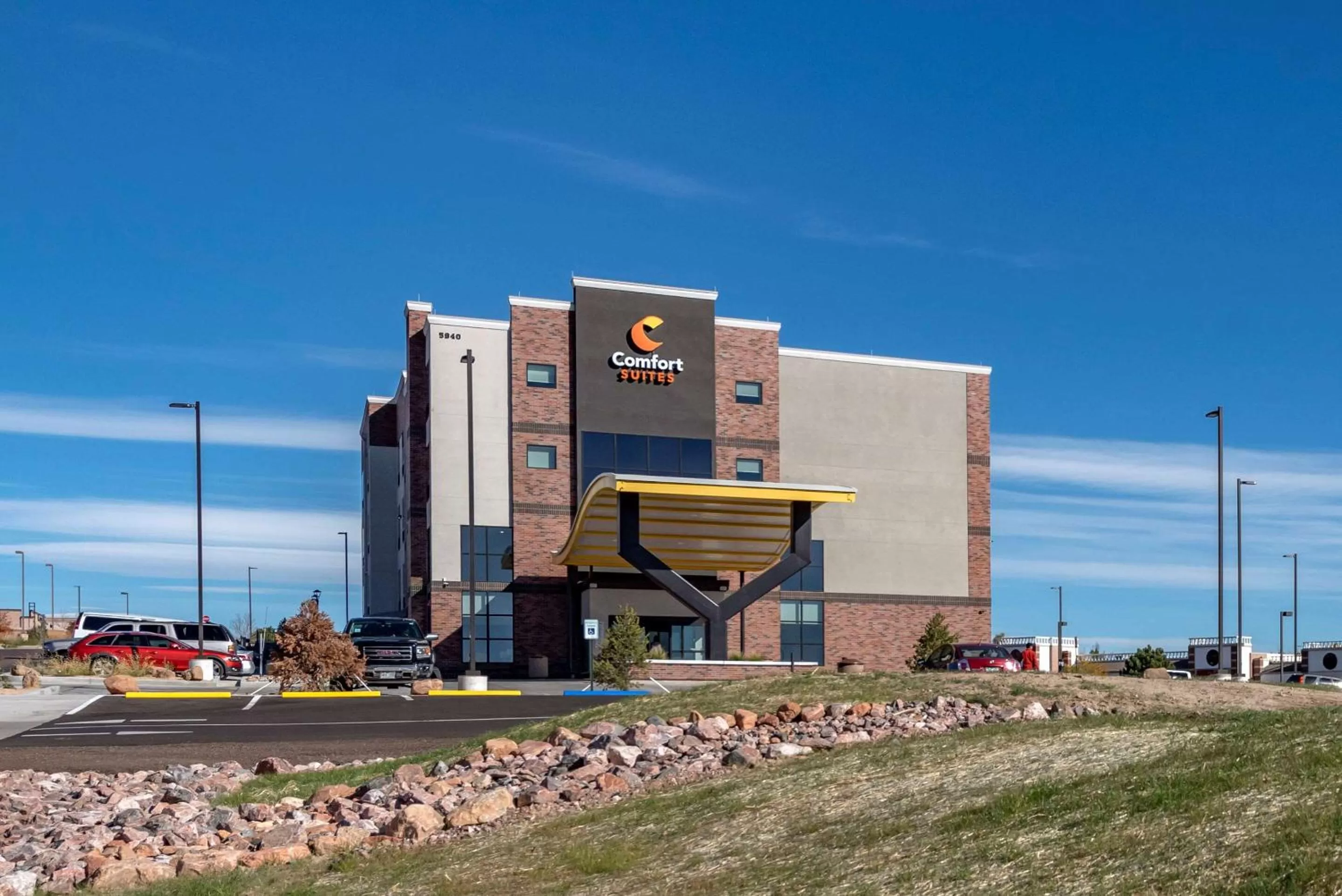 Property building in Comfort Suites Colorado Springs East - Medical Center Area