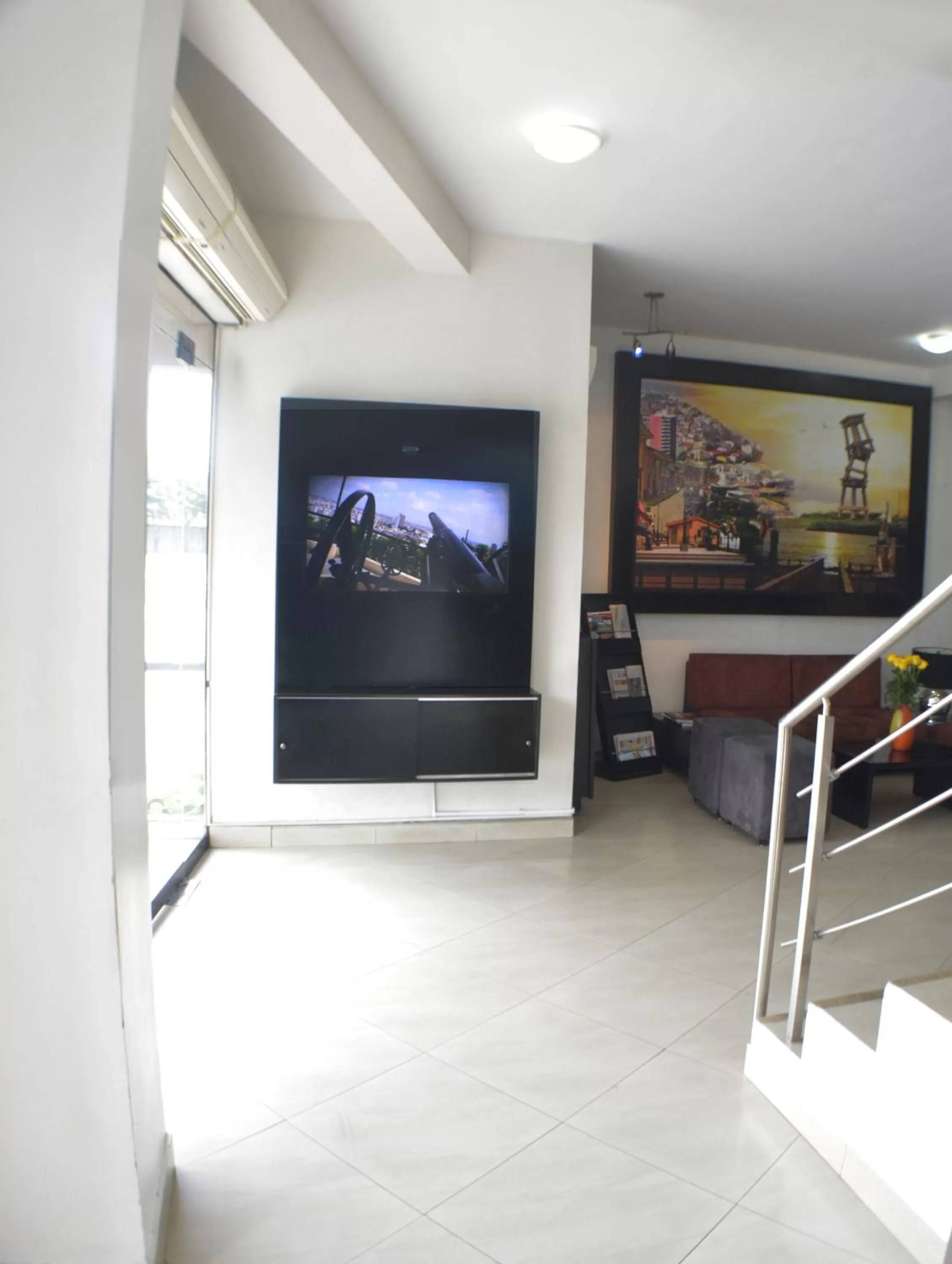 Day in Hotel Castell - Cerca Del Aeropuerto