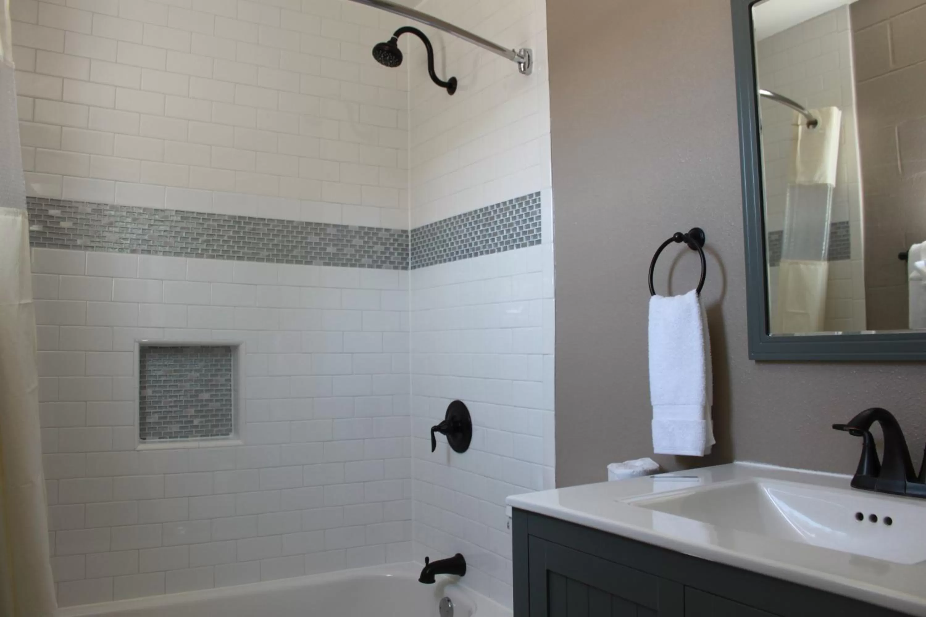 Bathroom in Budget Inn