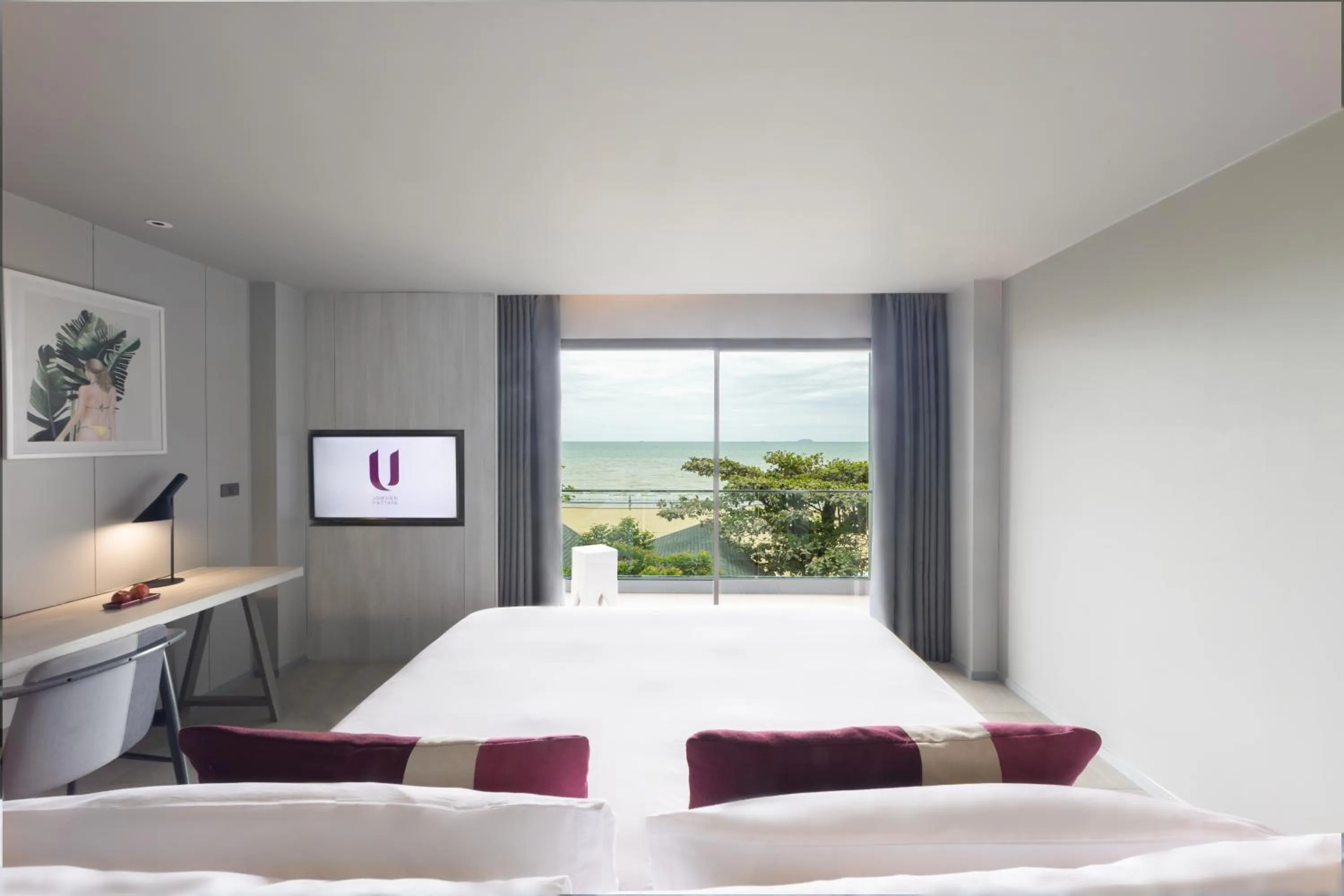 Bed in U Jomtien Pattaya