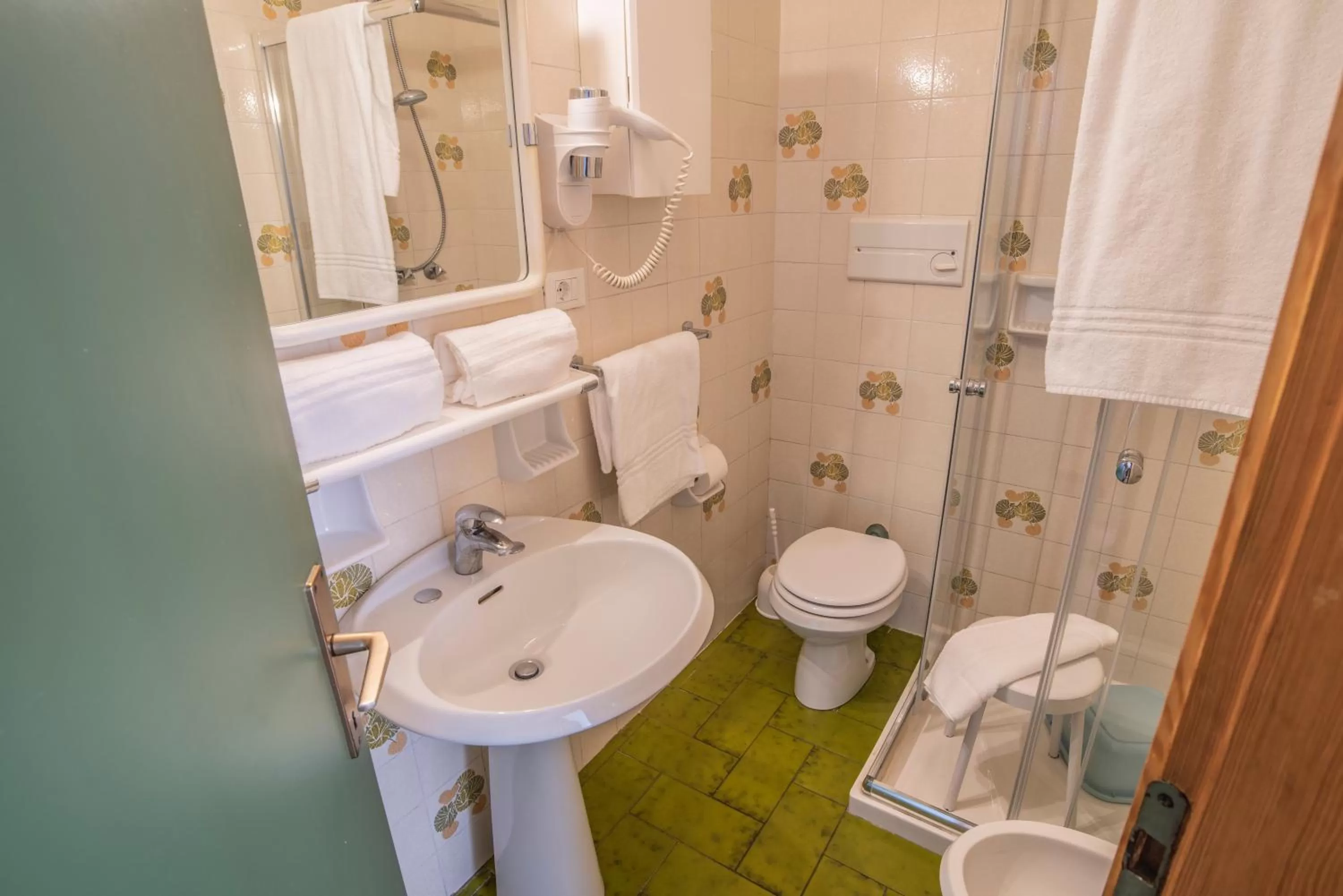 Bathroom in Alaska Clubresidence