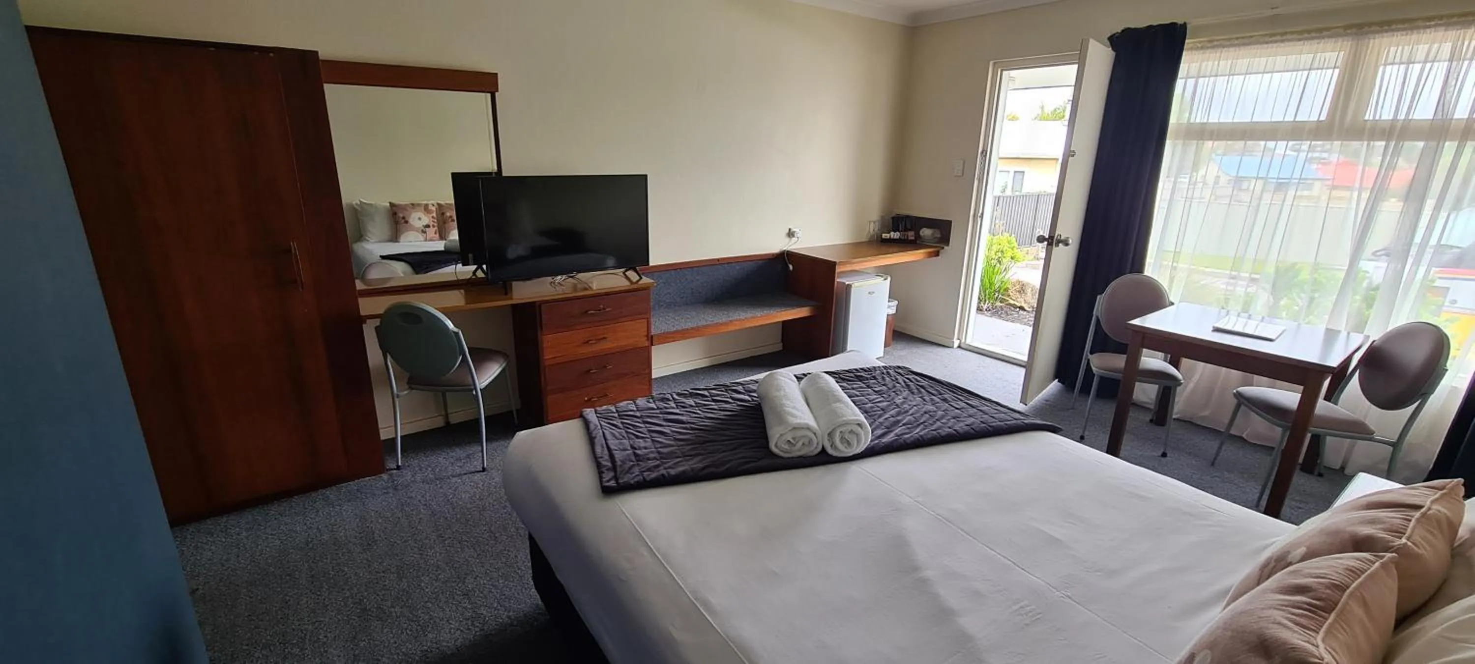 Bedroom, Bed in Ace Accommodation Albany