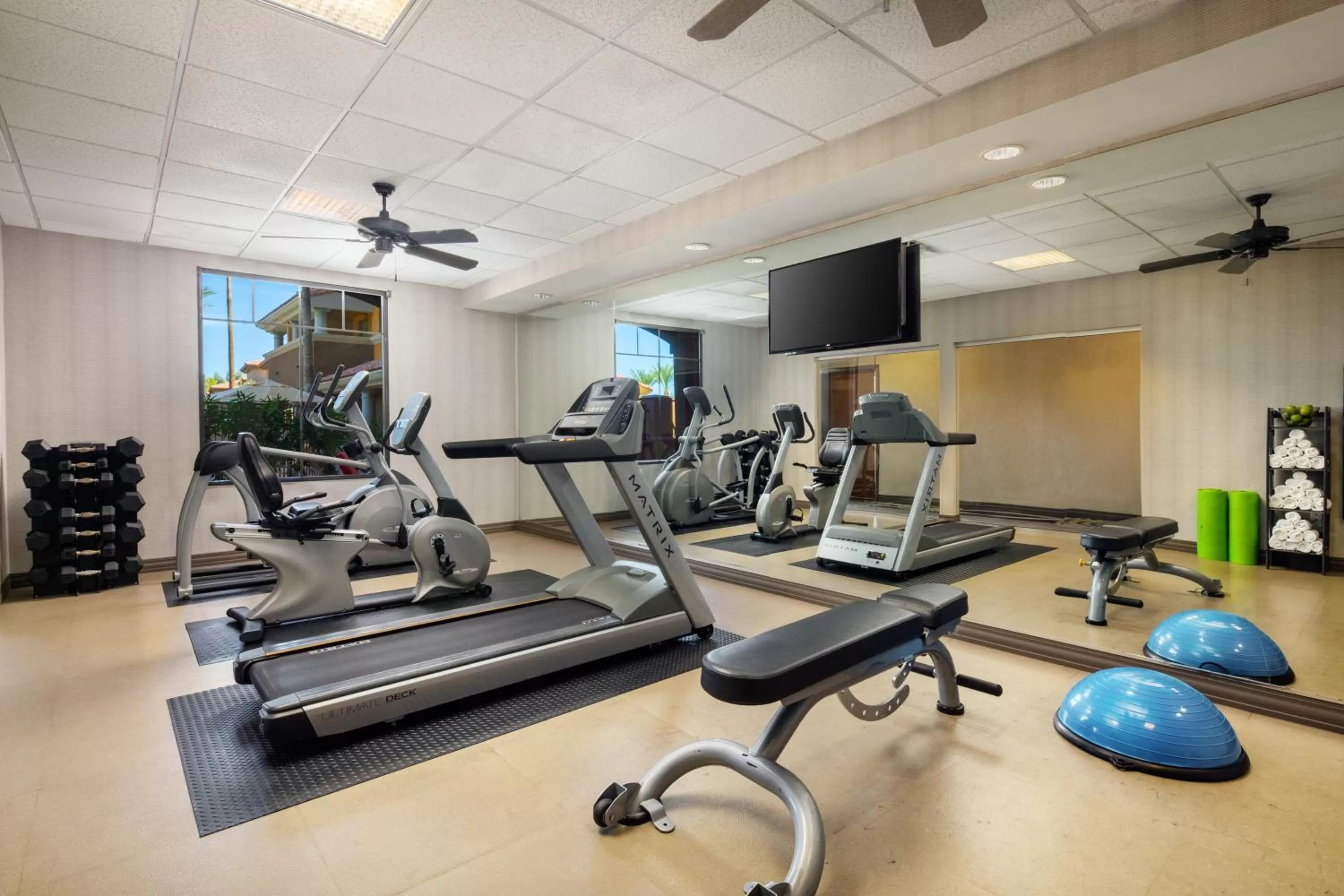 Fitness centre/facilities in Holiday Inn Phoenix/Chandler by IHG