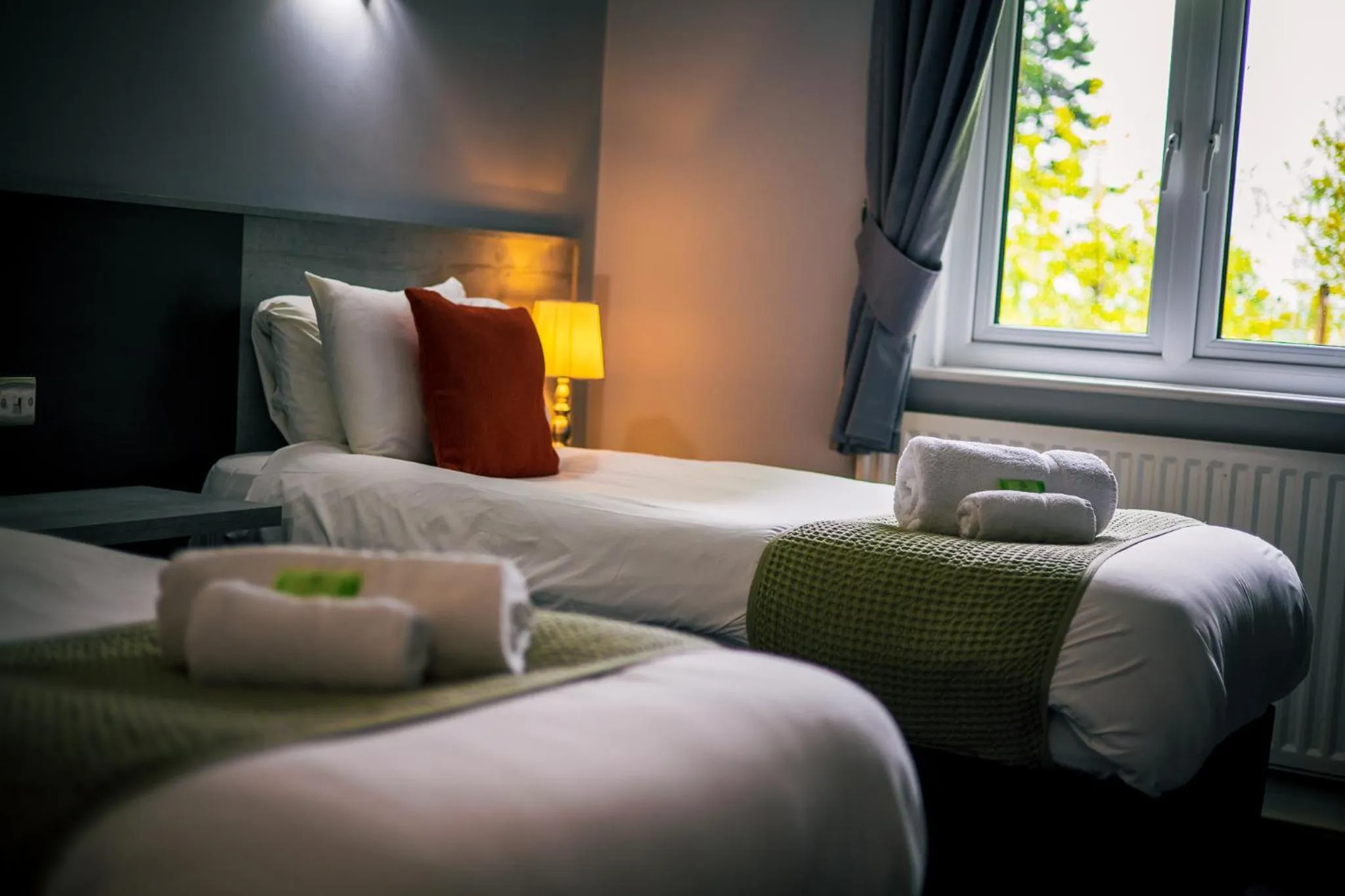 Bed in Bowes Incline Hotel