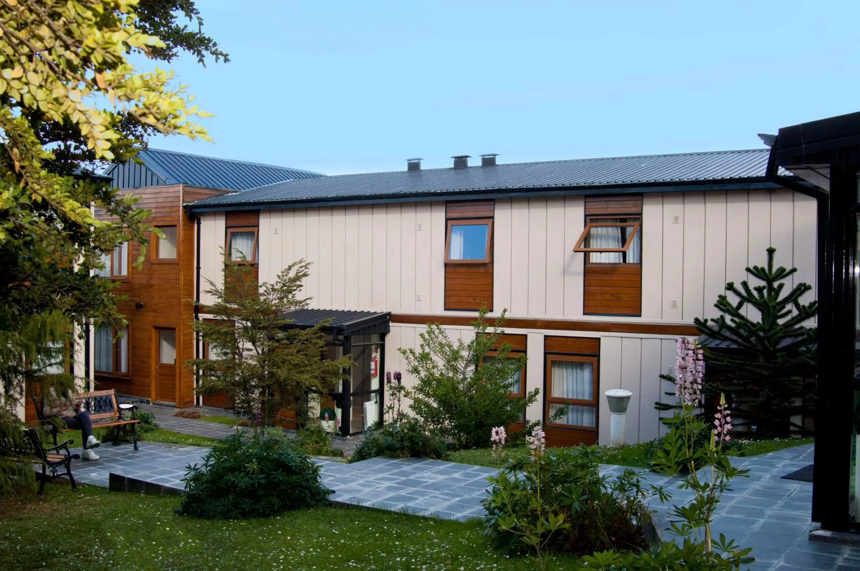 Property building in Del Bosque Apart Hotel