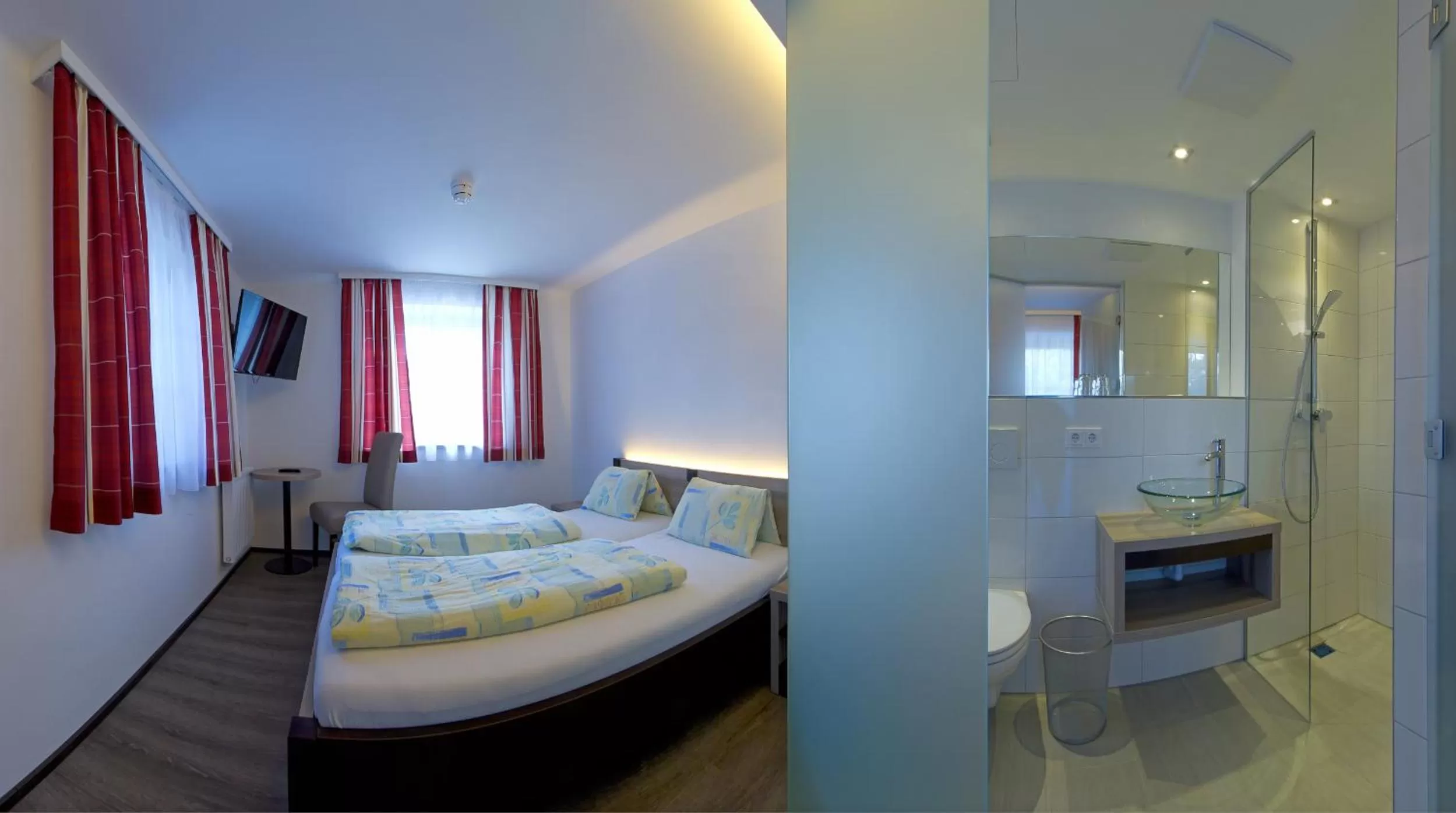 Bathroom, Bed in Landgasthof zum Betenmacher