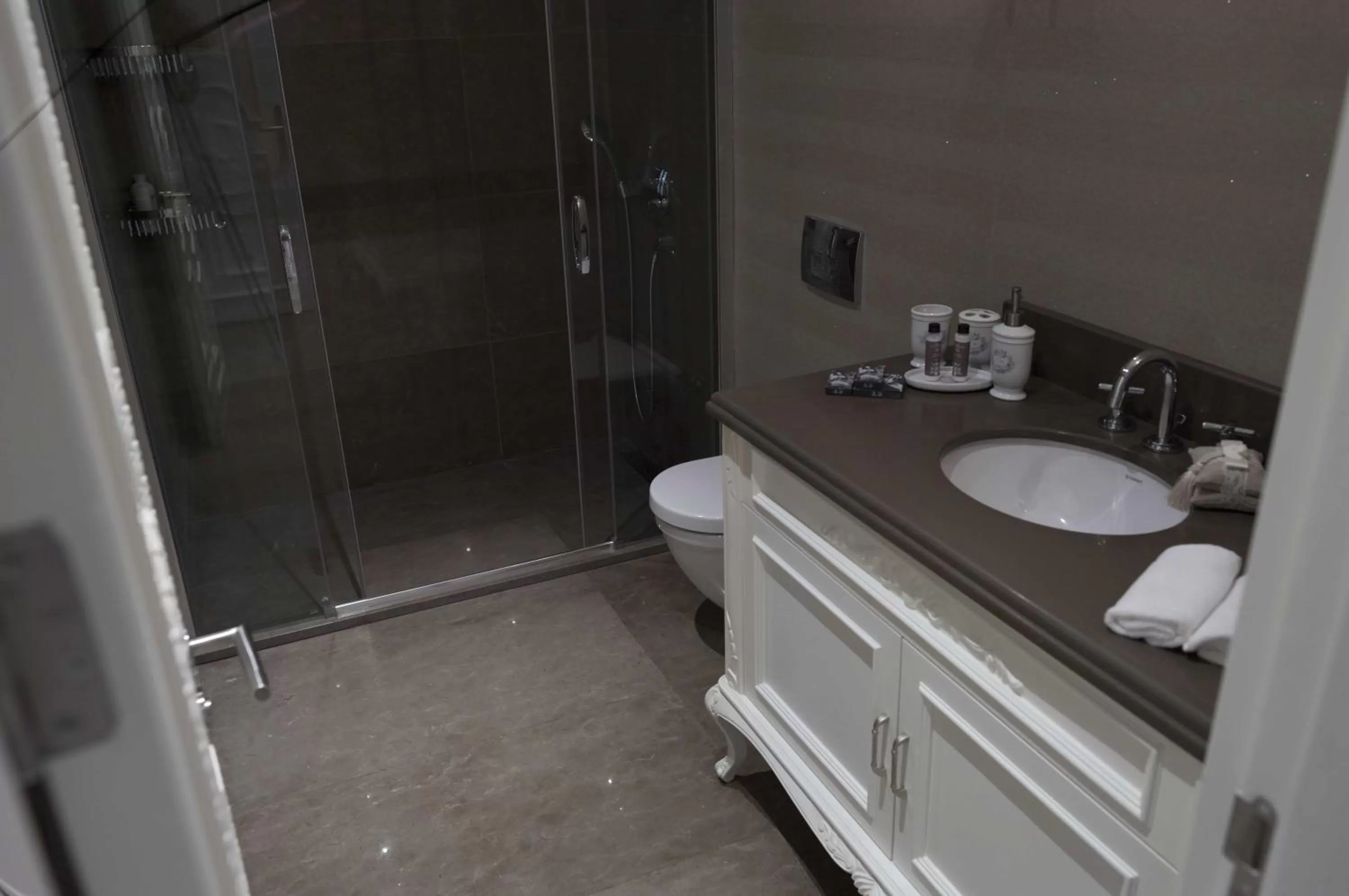 Bathroom in Ena Boutique Hotel & Residences