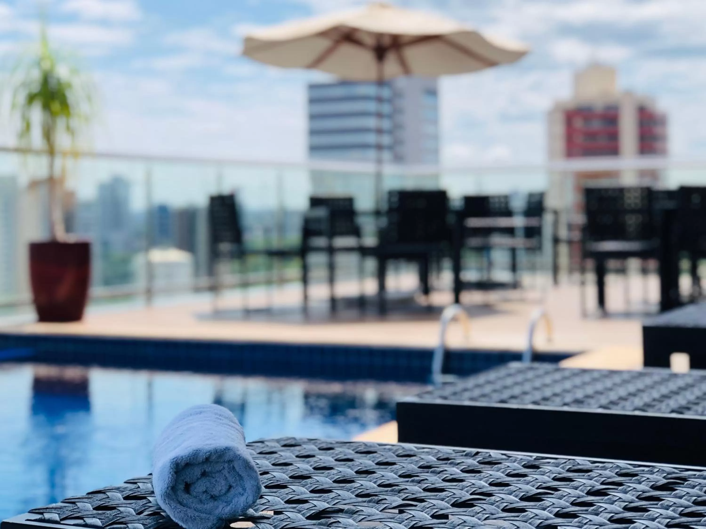 Swimming pool in Viale Tower Hotel