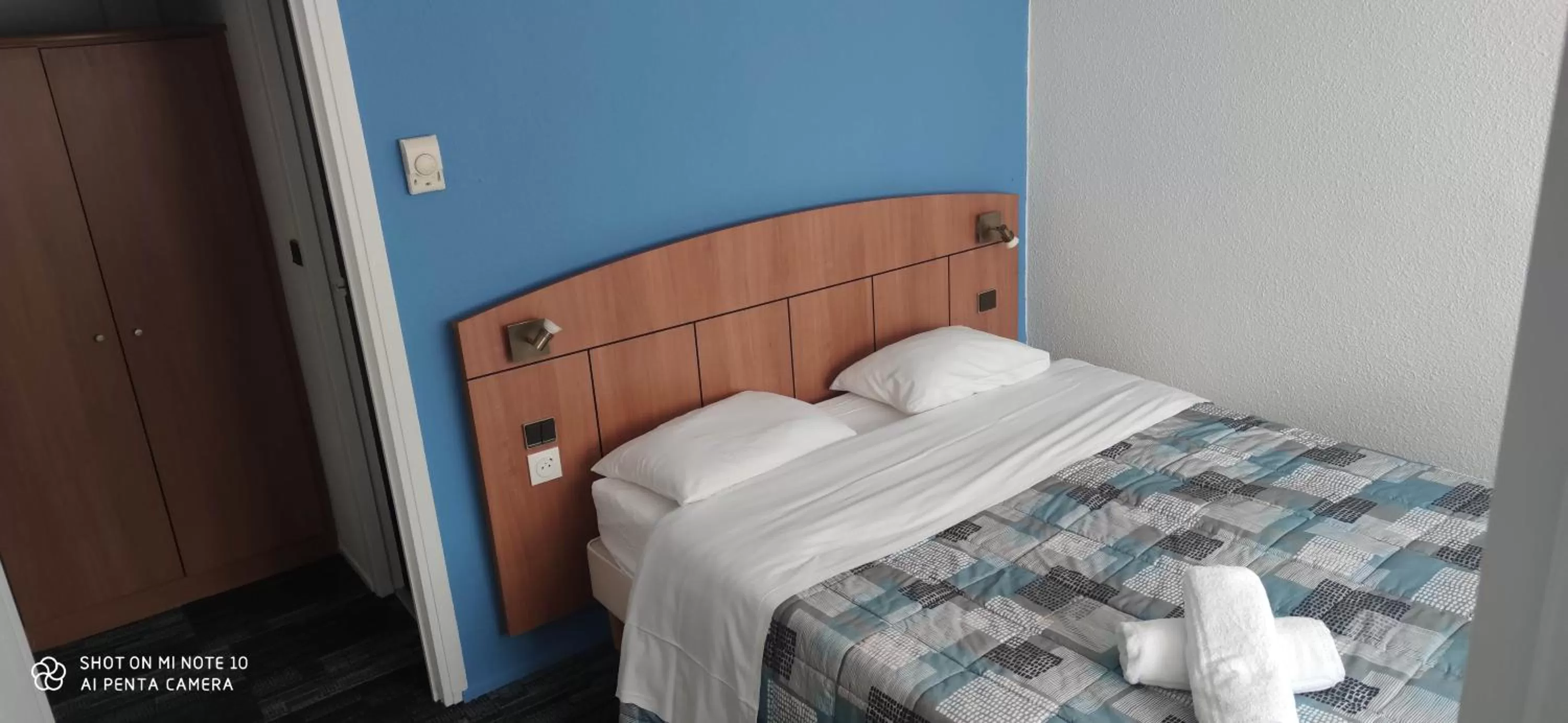 Bedroom, Bed in Kyriad Mulhouse Est - Lutterbach