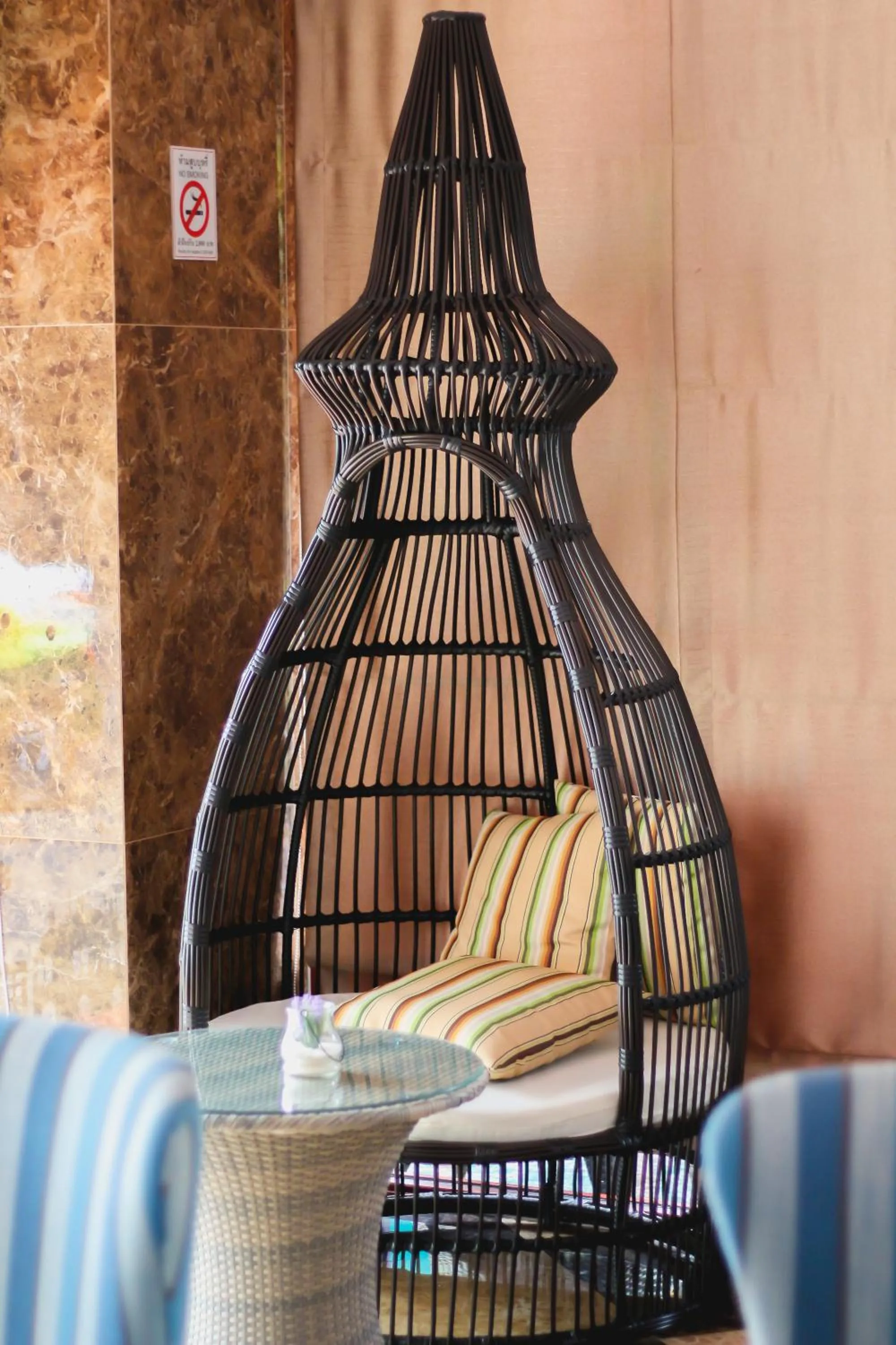 Seating area in Maverick Ratchada Hotel