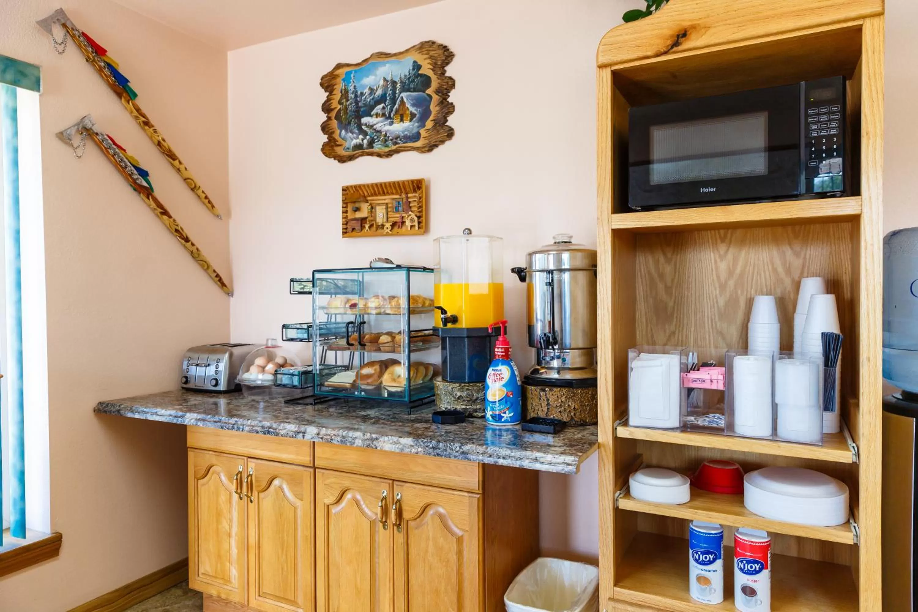 Breakfast in Safari Inn