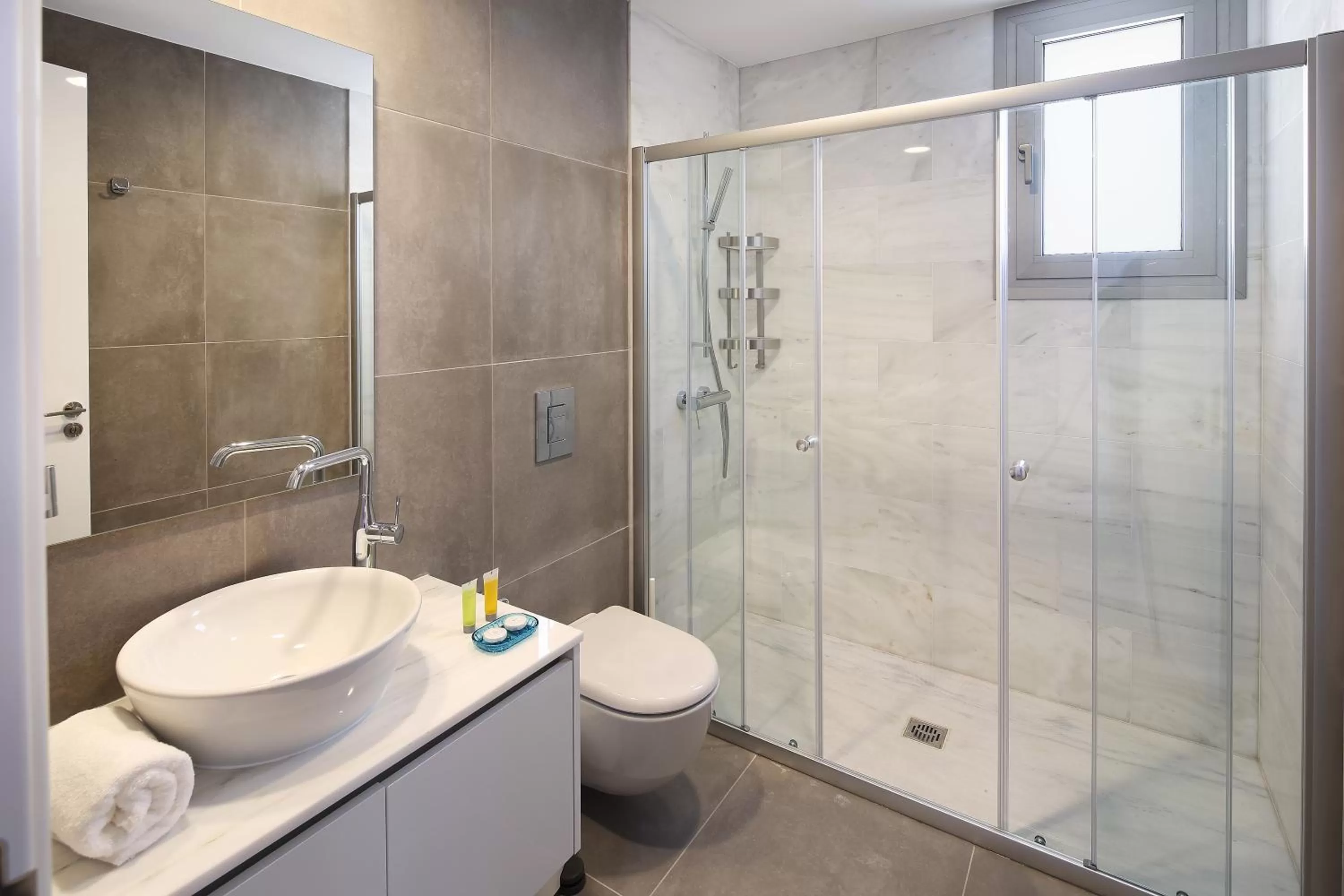 Bathroom in Elysia Park