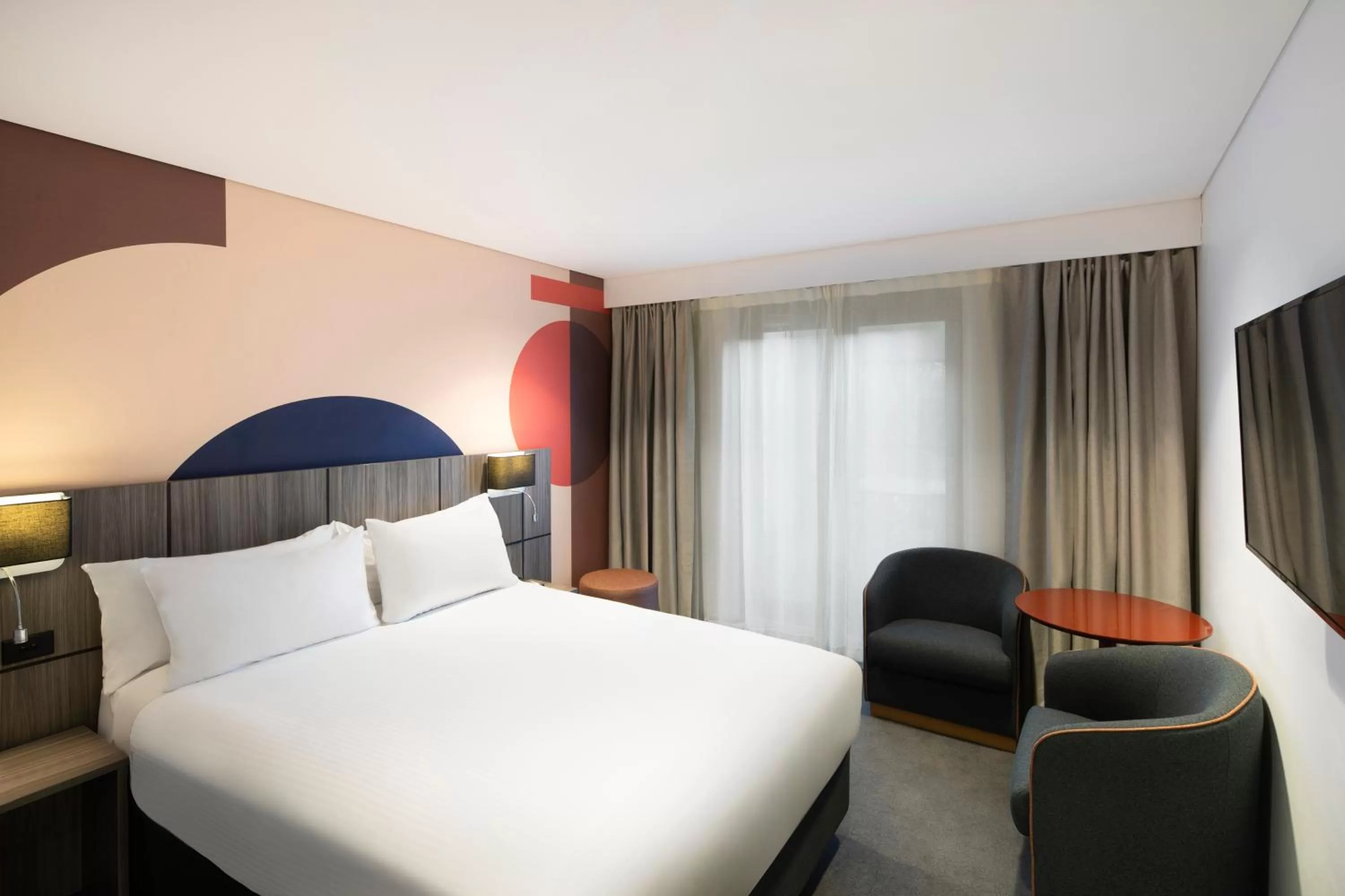 Bed in ibis Styles Sydney Central