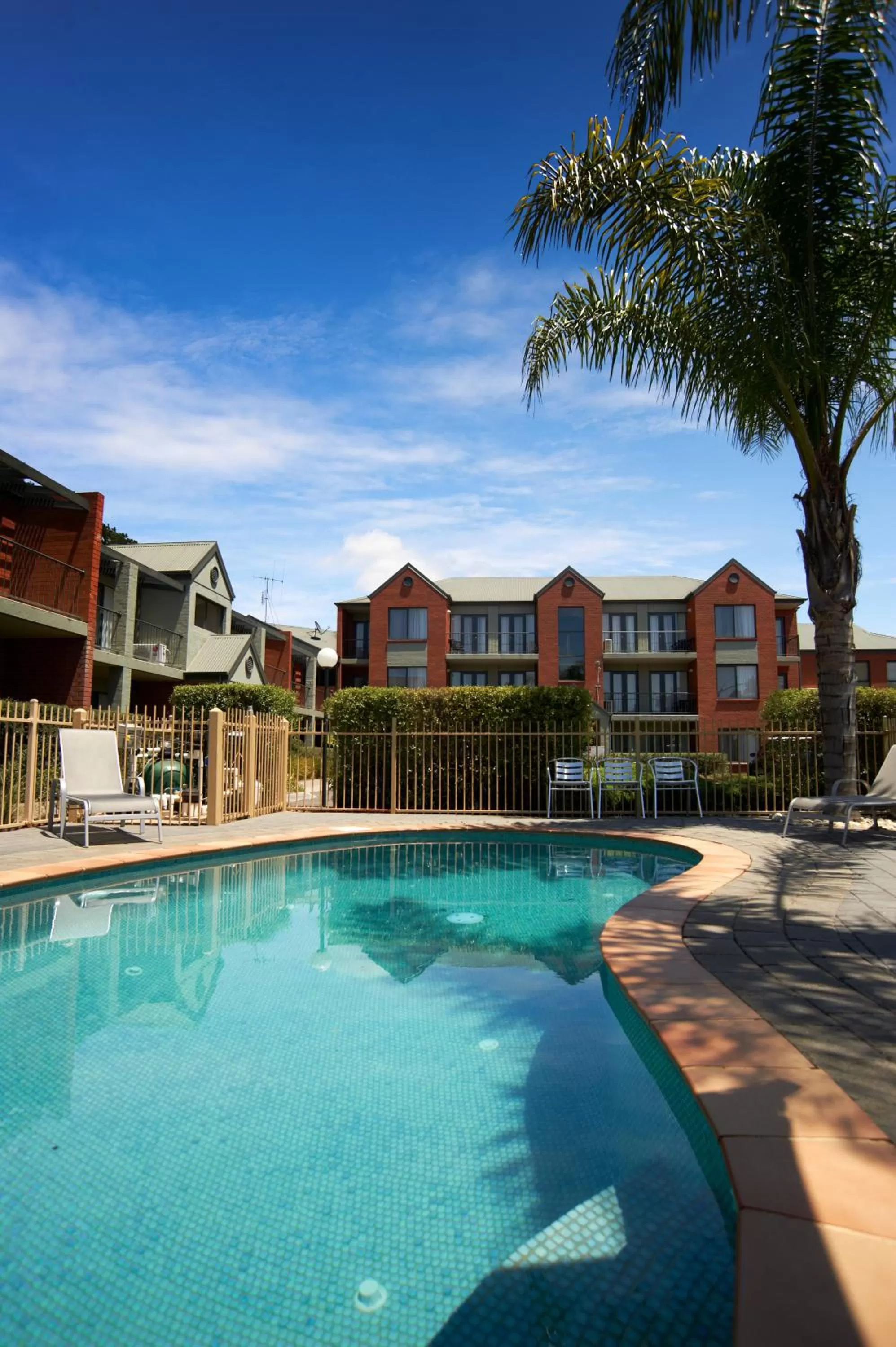 Swimming pool in Quest Bendigo