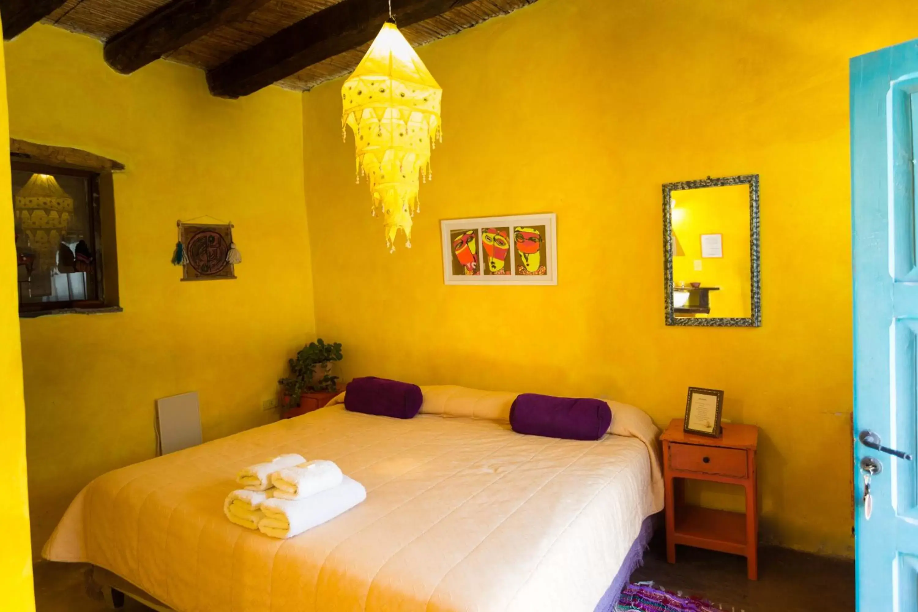 Double Room with Private Bathroom in Viracocha Art Hostel Cachi Double Room with Private Bathroom in Viracocha Art Hostel Cachi