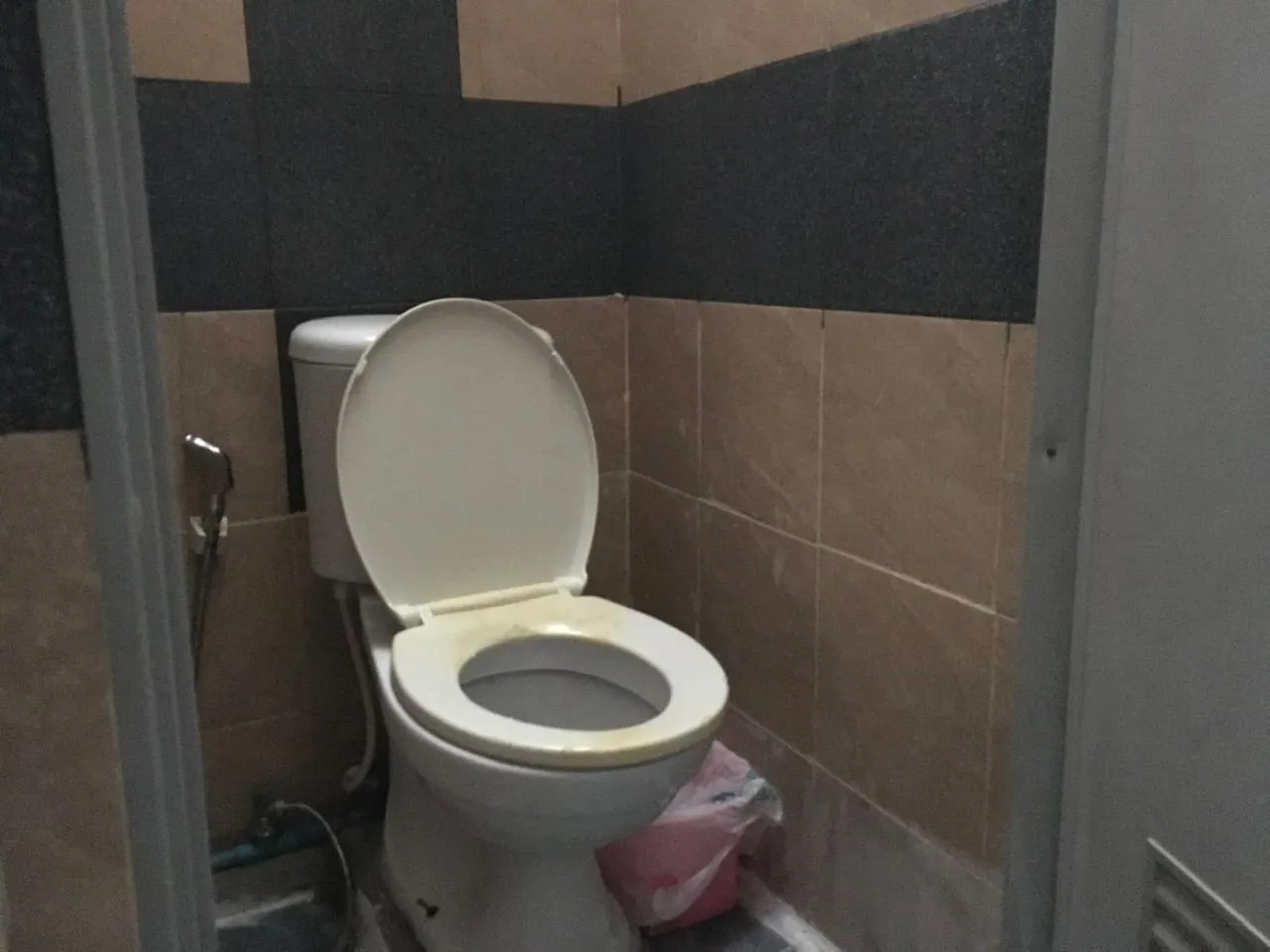 Toilet in Hostel 24