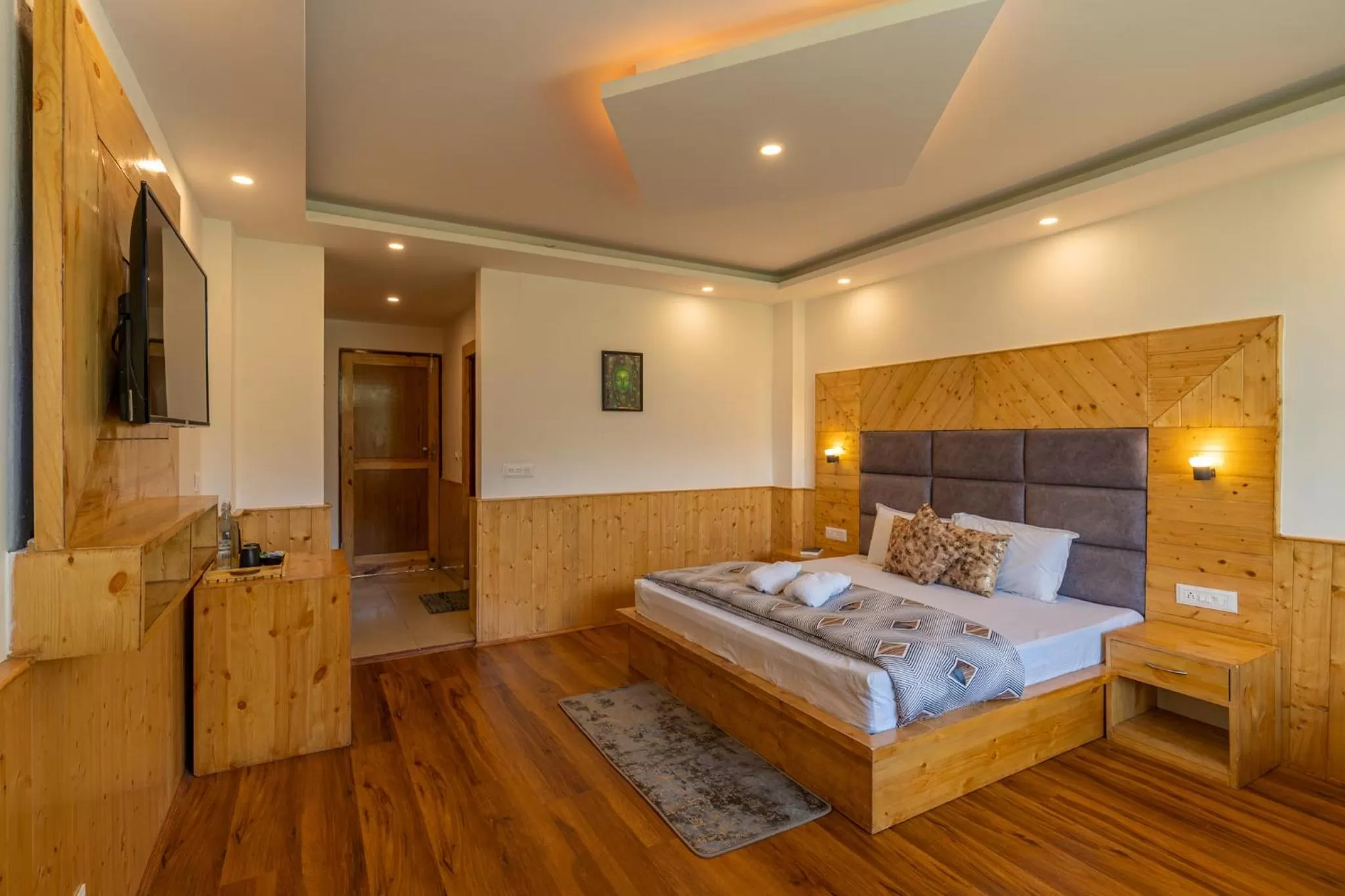 TV and multimedia in The 14 Gables, A Boutique Stay