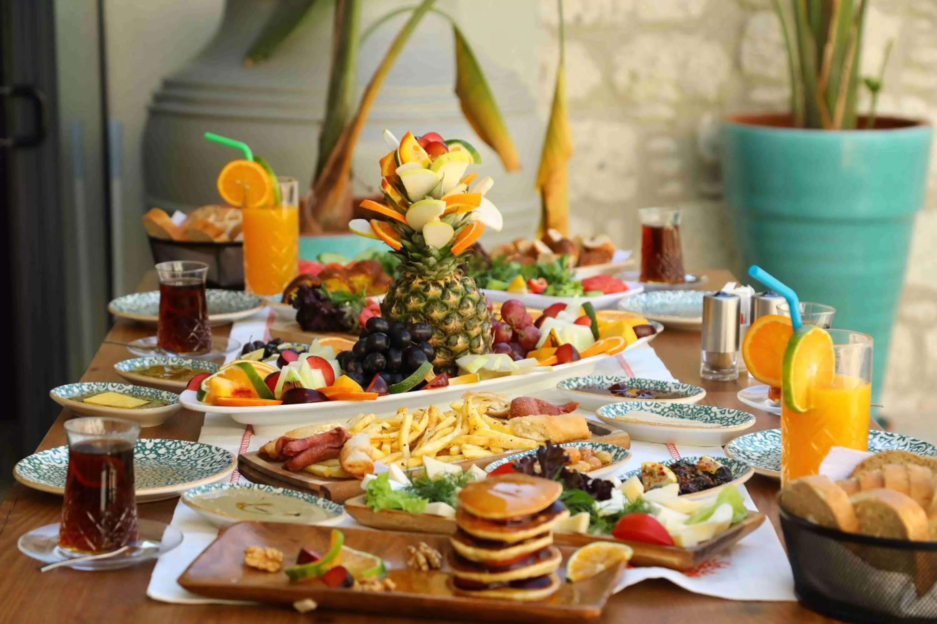 Food and drinks in Ariel Hotel Alaçatı