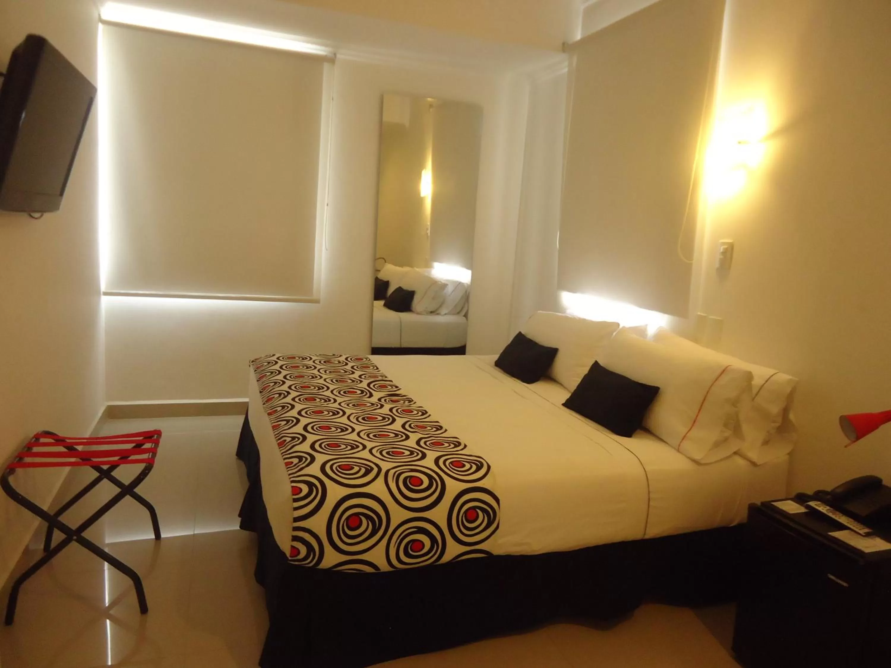 Photo of the whole room, Bed in Zalmedina Hotel