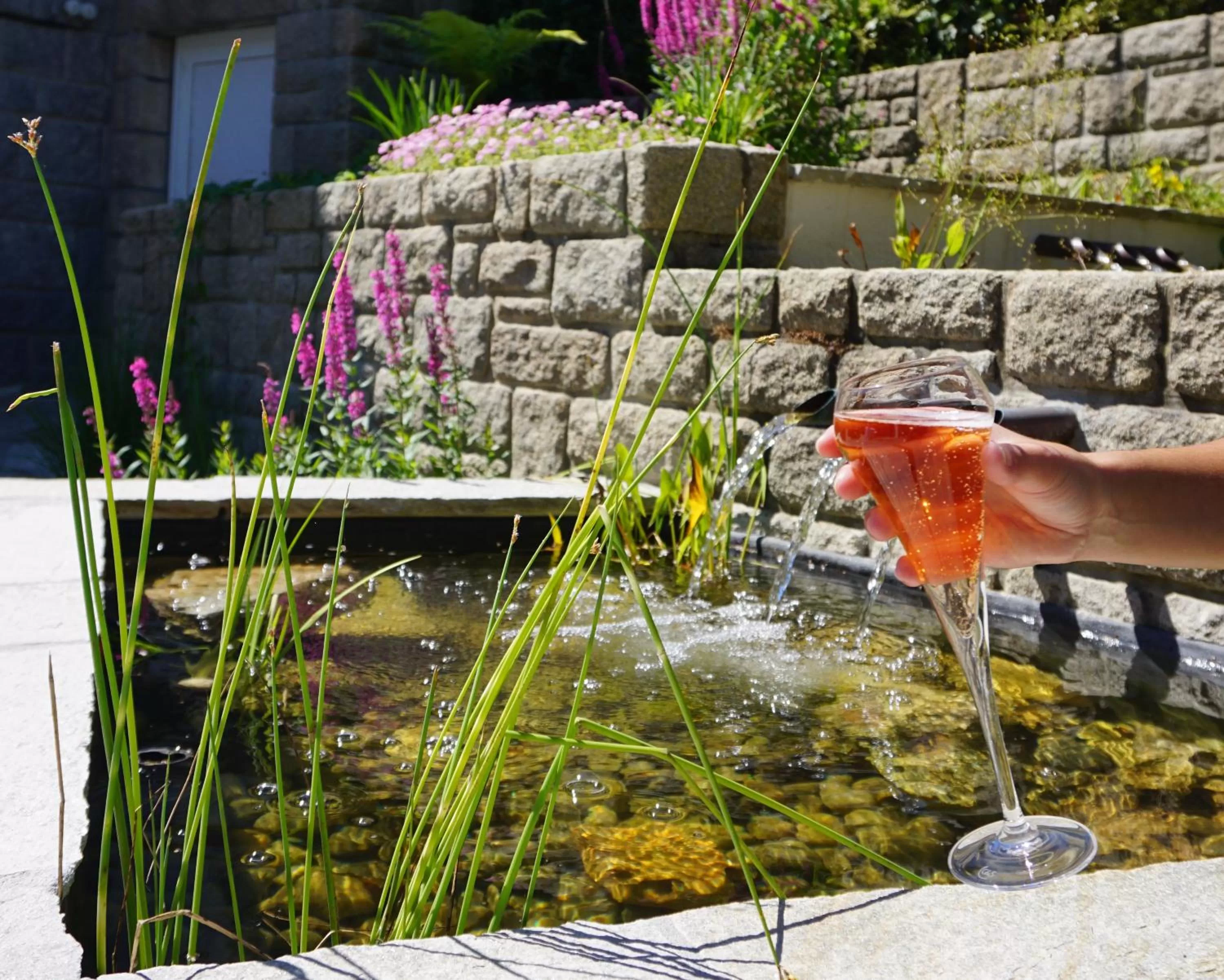 Garden in Domaine du Limonay, The Originals Collection