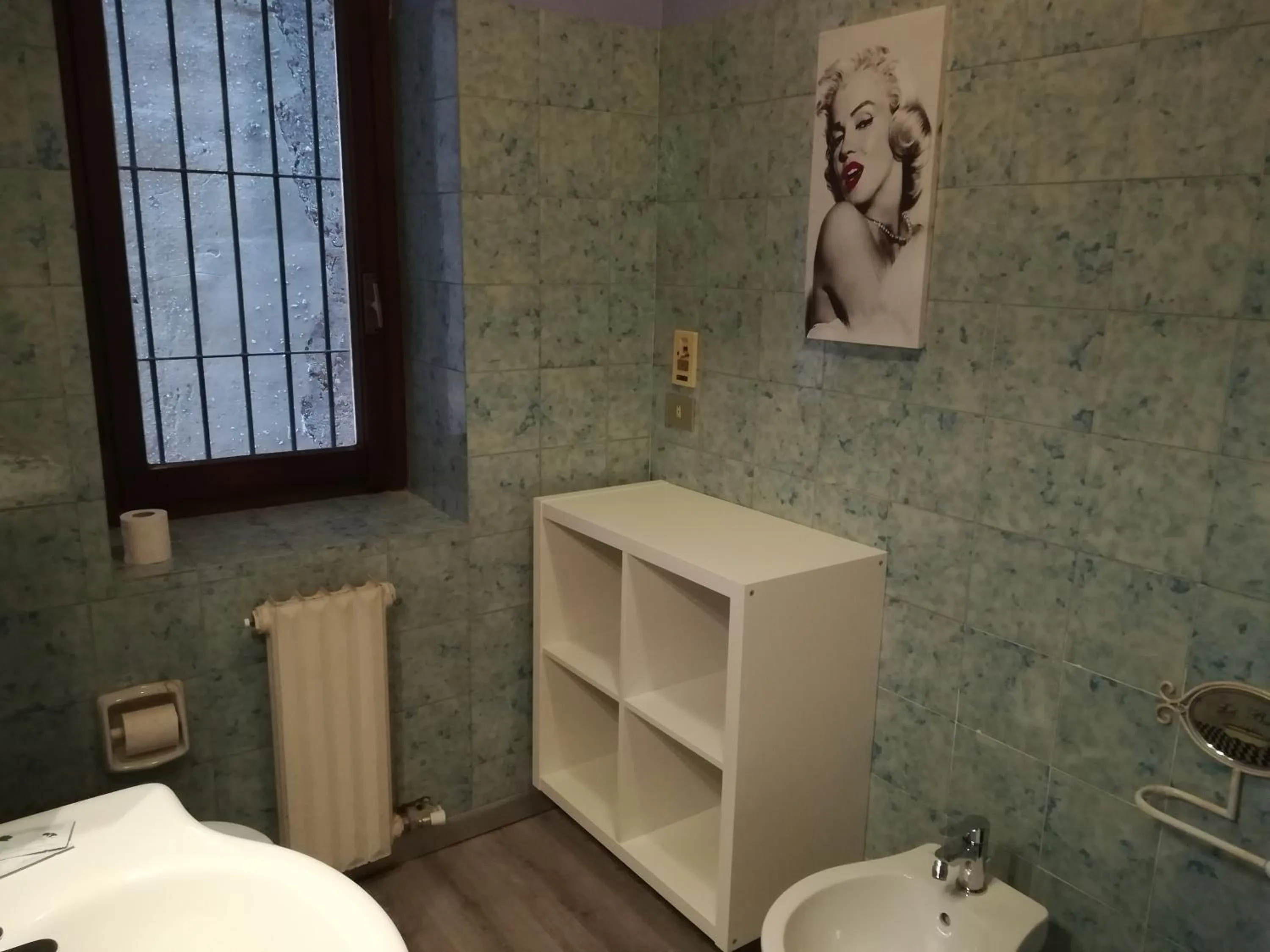 Bathroom in Megaride Guest House