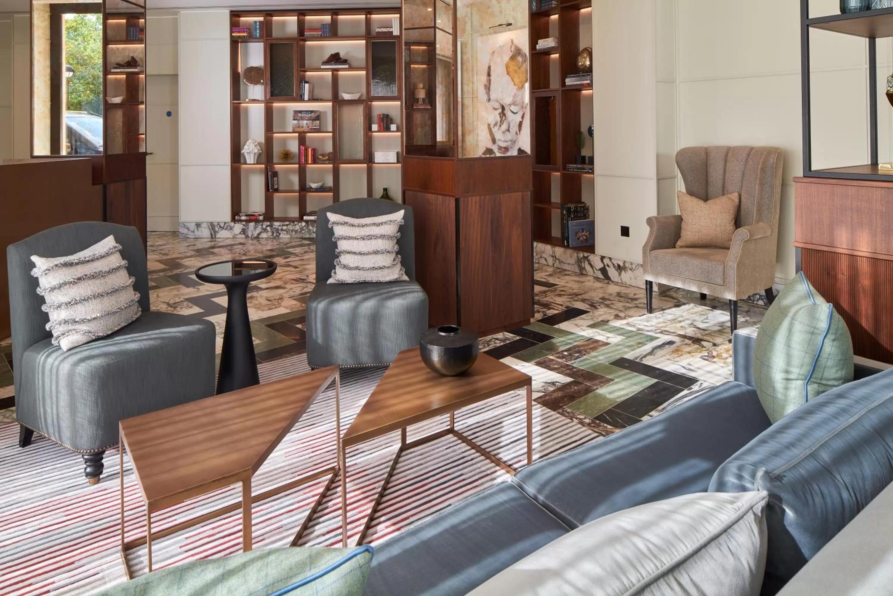 Communal lounge/ TV room in Cheval Gloucester Park at Kensington