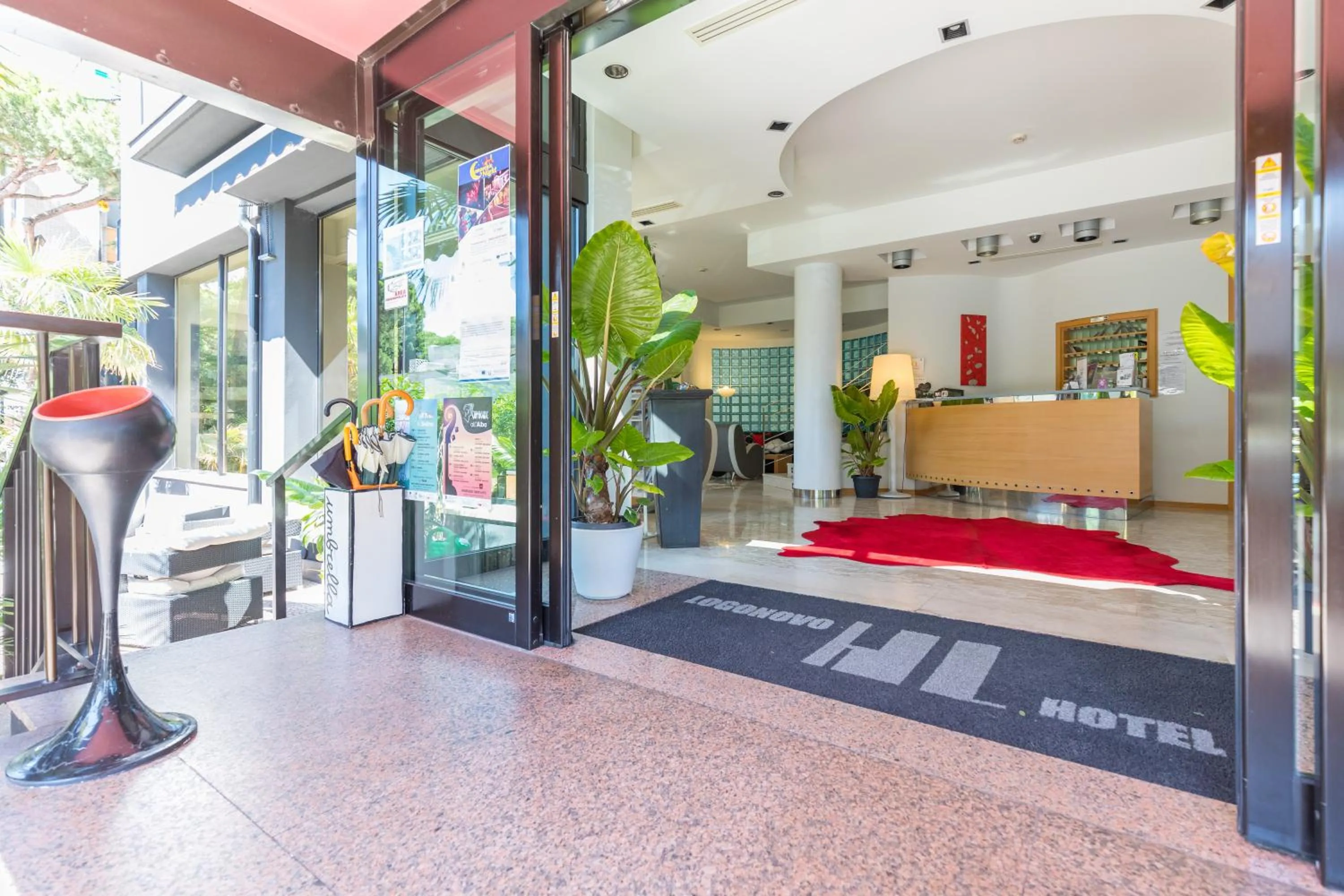 Lobby or reception in Hotel Logonovo