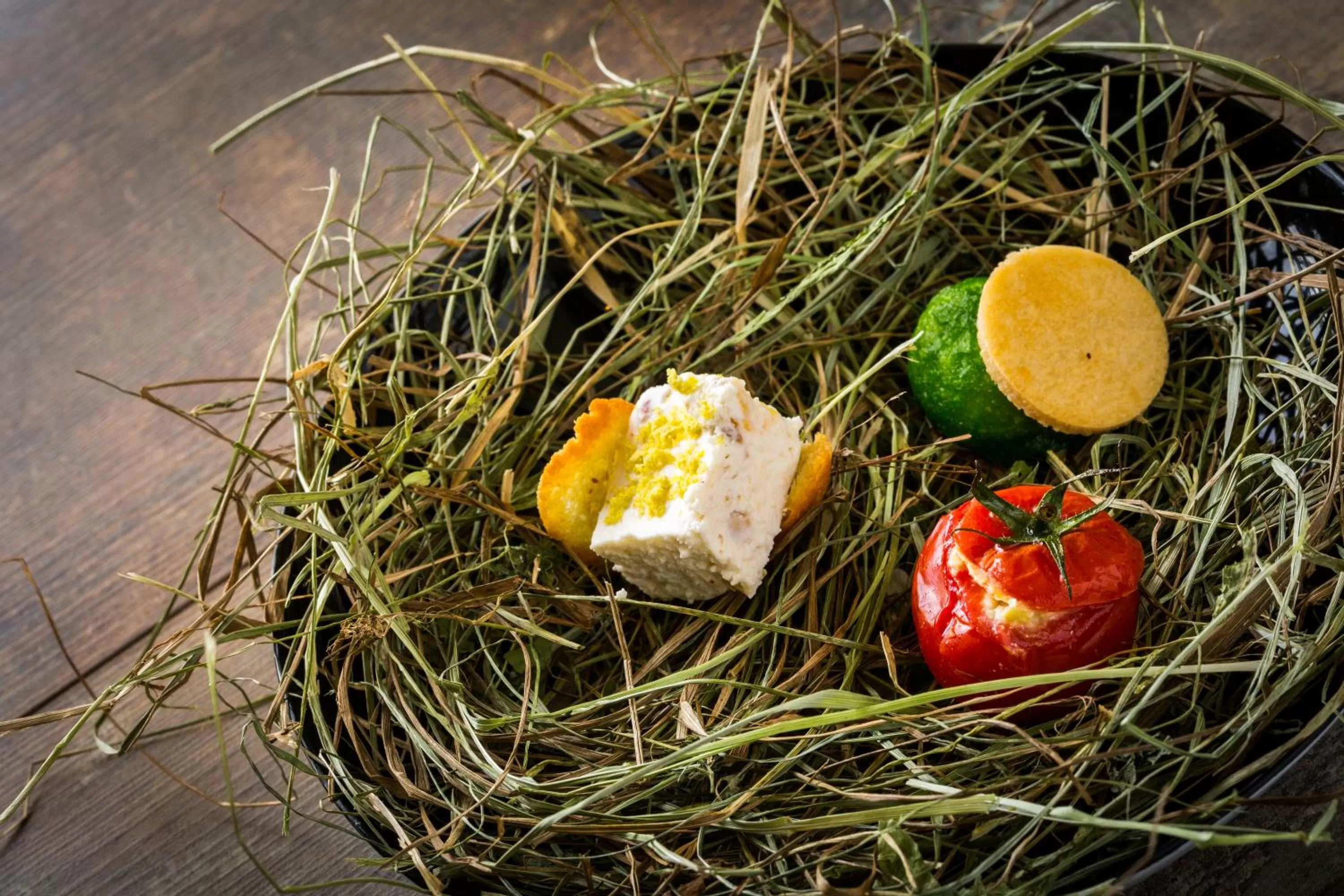 Lunch in Logis Hôtels Restaurant La Mère Hamard