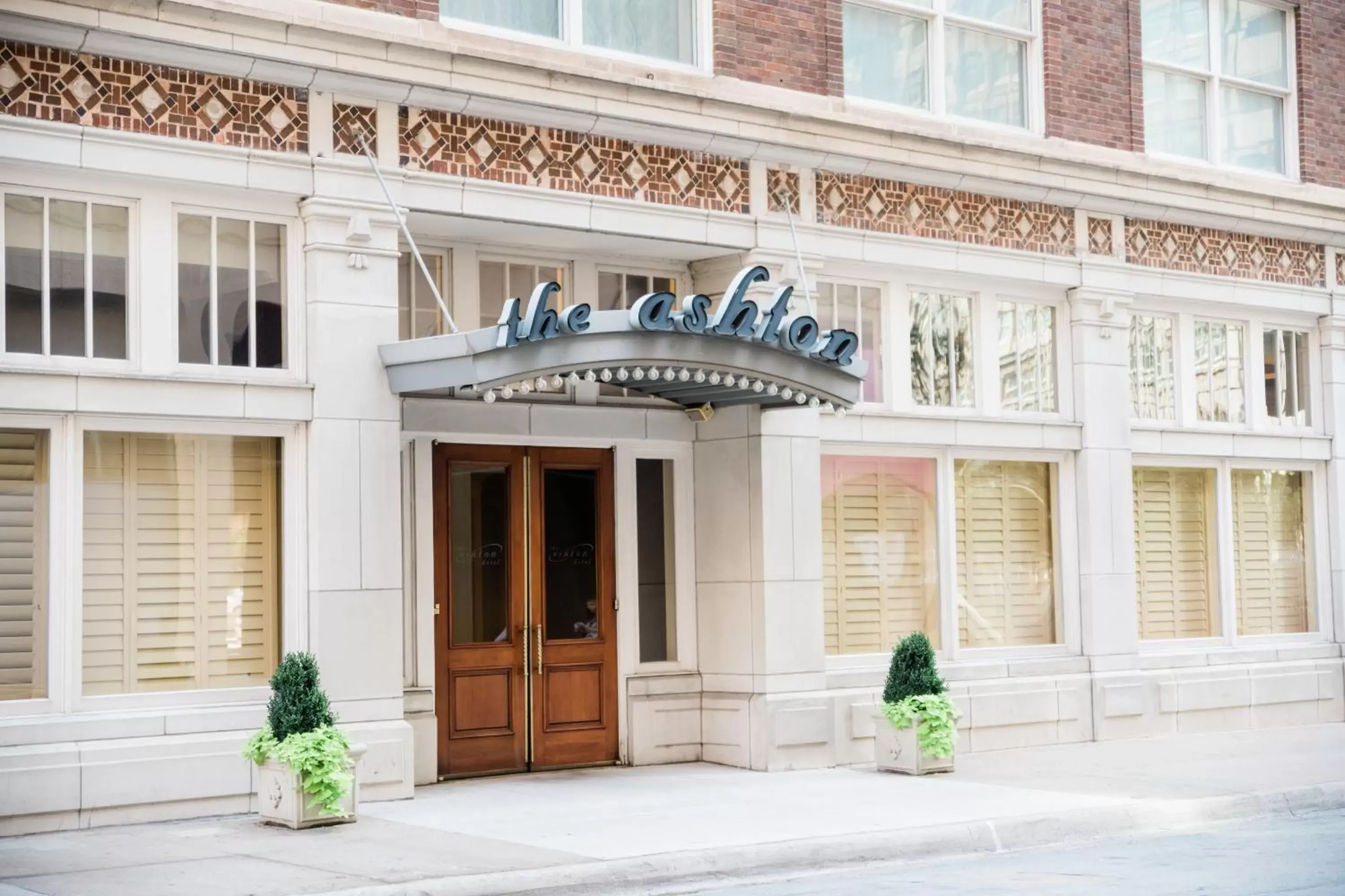 The Ashton Hotel The Ashton Hotel