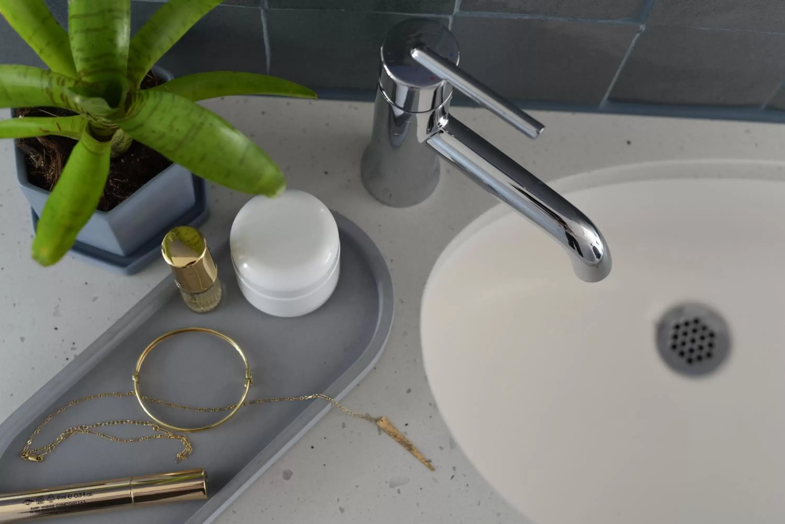 Private Twin Room - Accessible in Lolo Pass Private Twin Room - Accessible in Lolo Pass