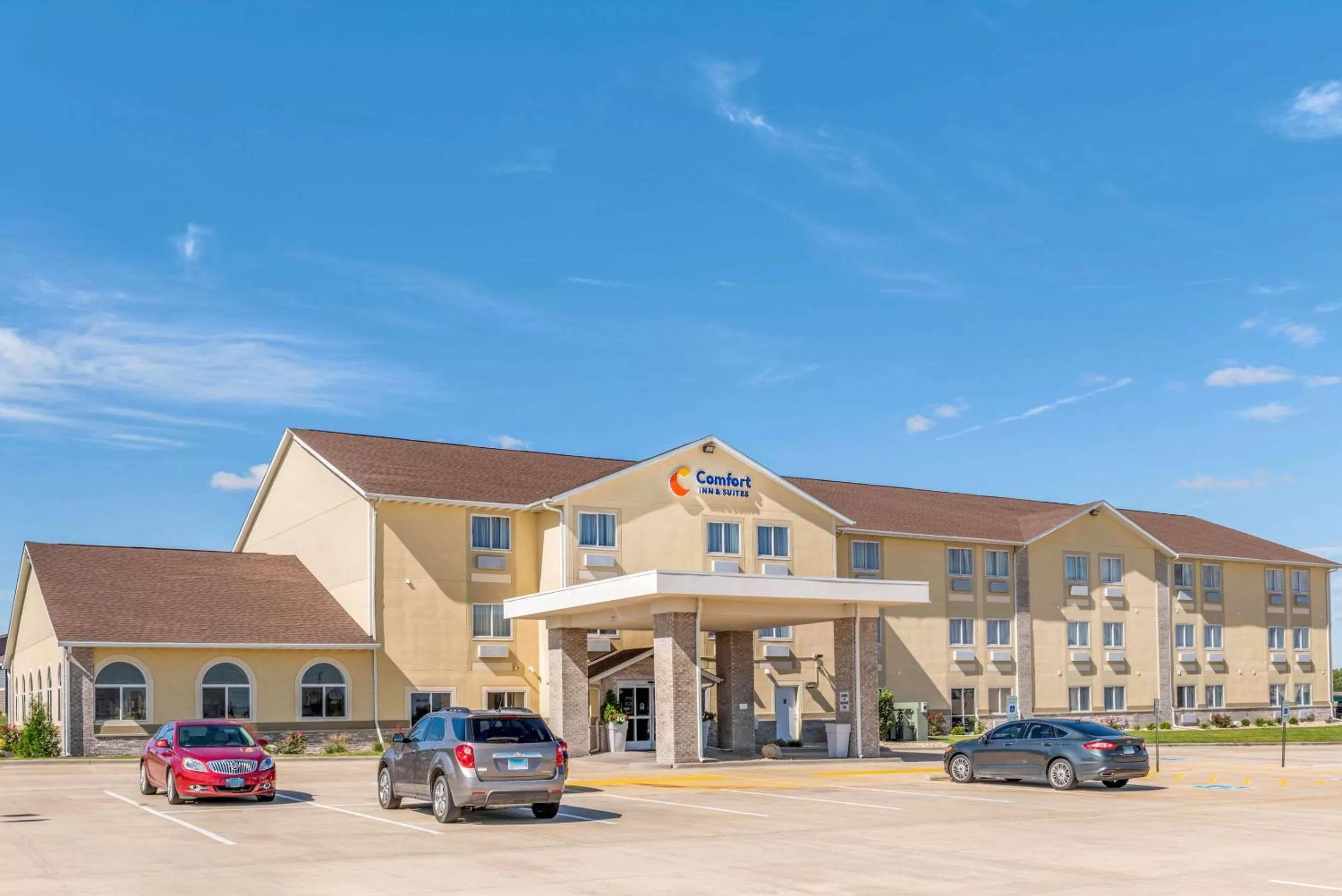 Comfort Inn & Suites near Route 66
