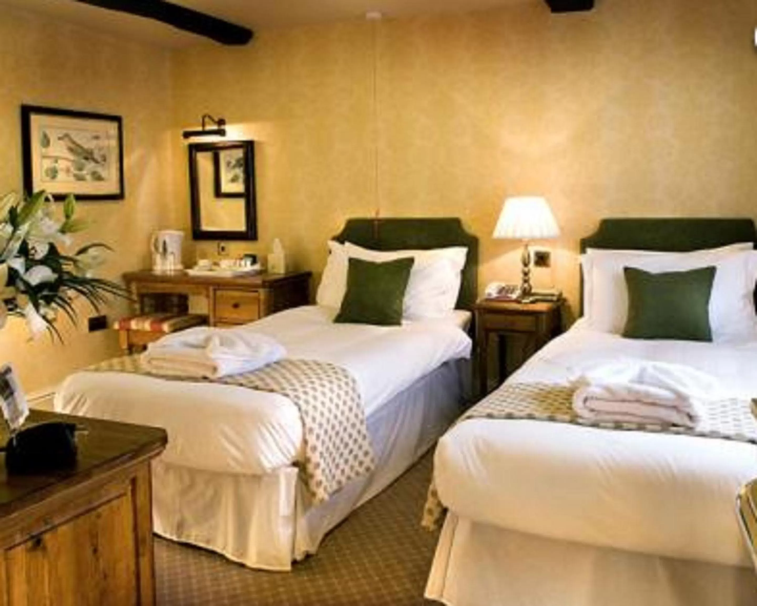 Bedroom, Bed in The Bear Hotel