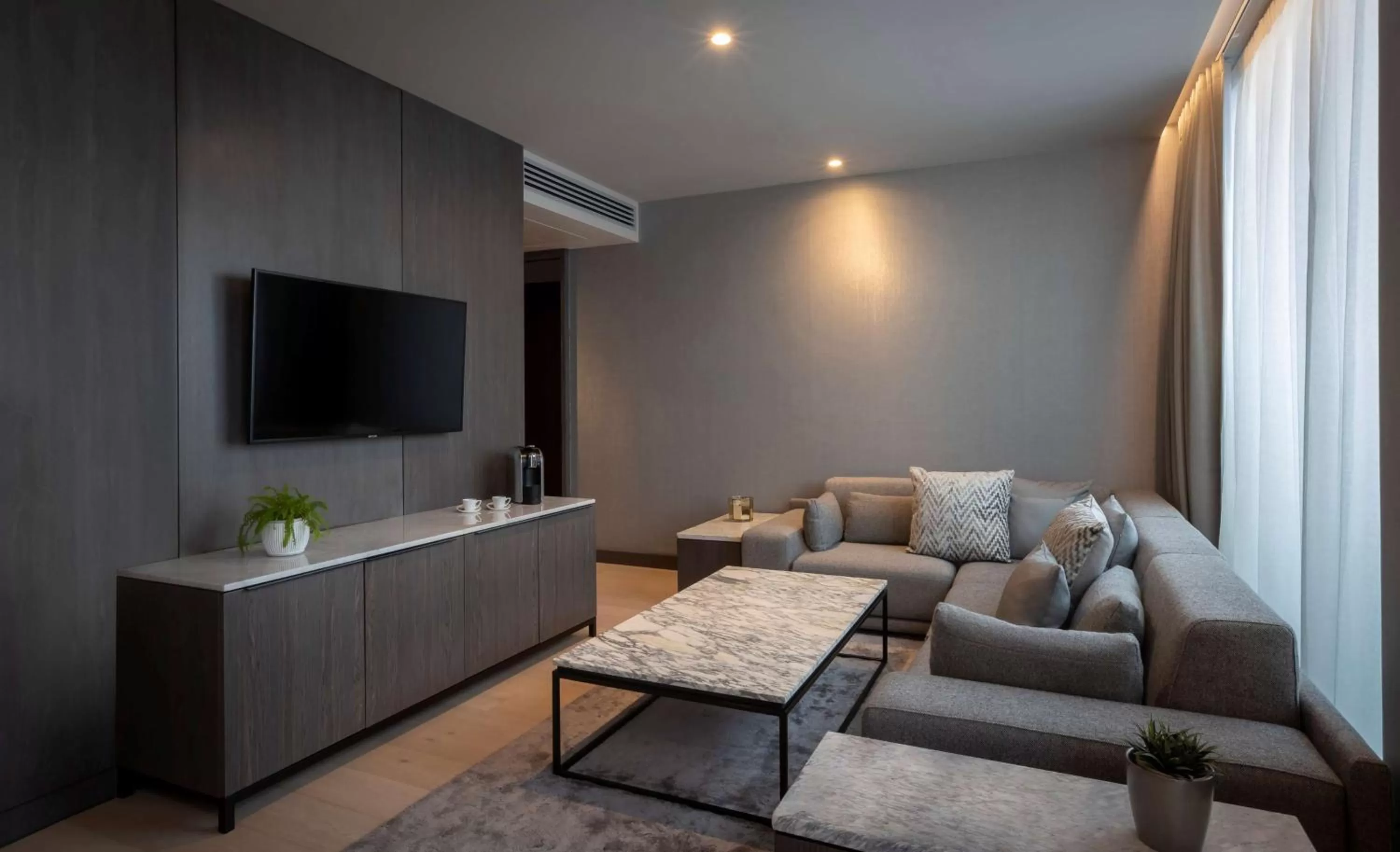 Photo of the whole room in Radisson Blu Royal Hotel Dublin