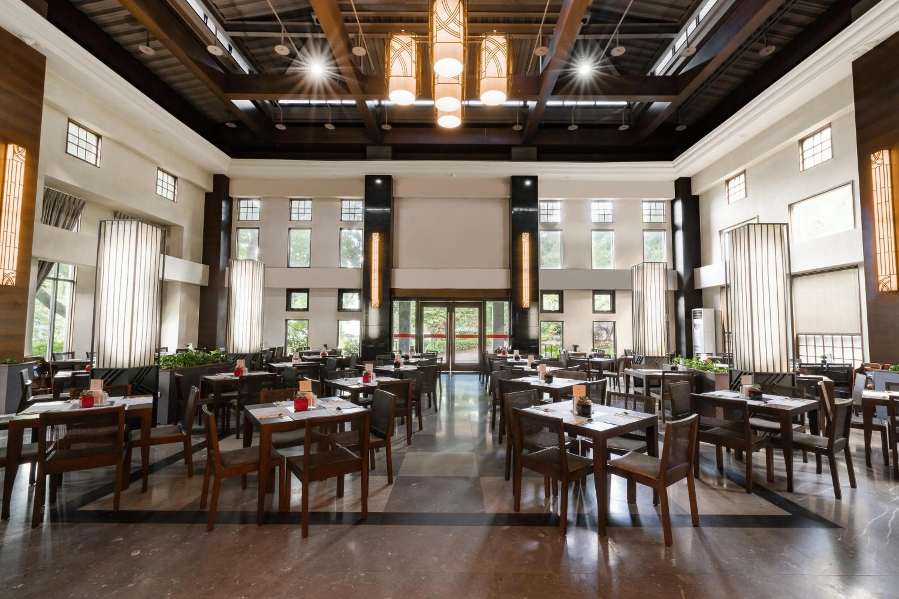 Restaurant/places to eat in Great Roots Forestry Spa Resort