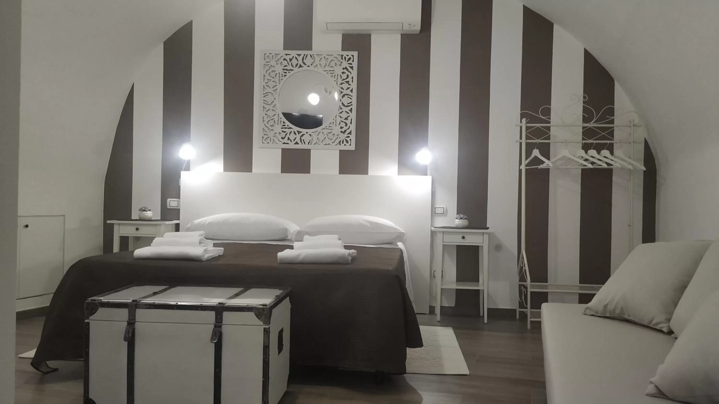 Bedroom, Bed in Comeacasa B&B