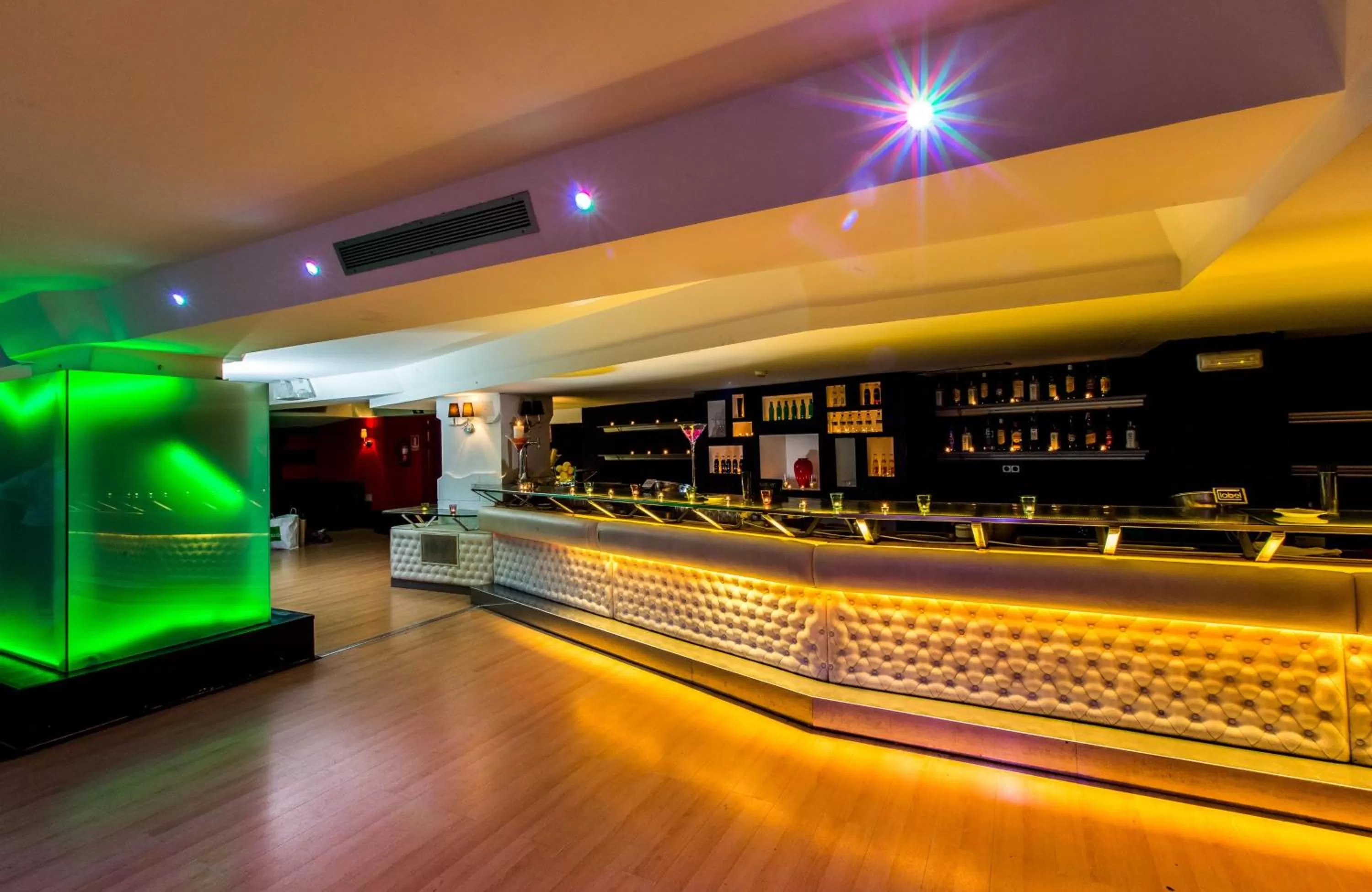 Banquet/Function facilities in Leonardo Hotel Granada