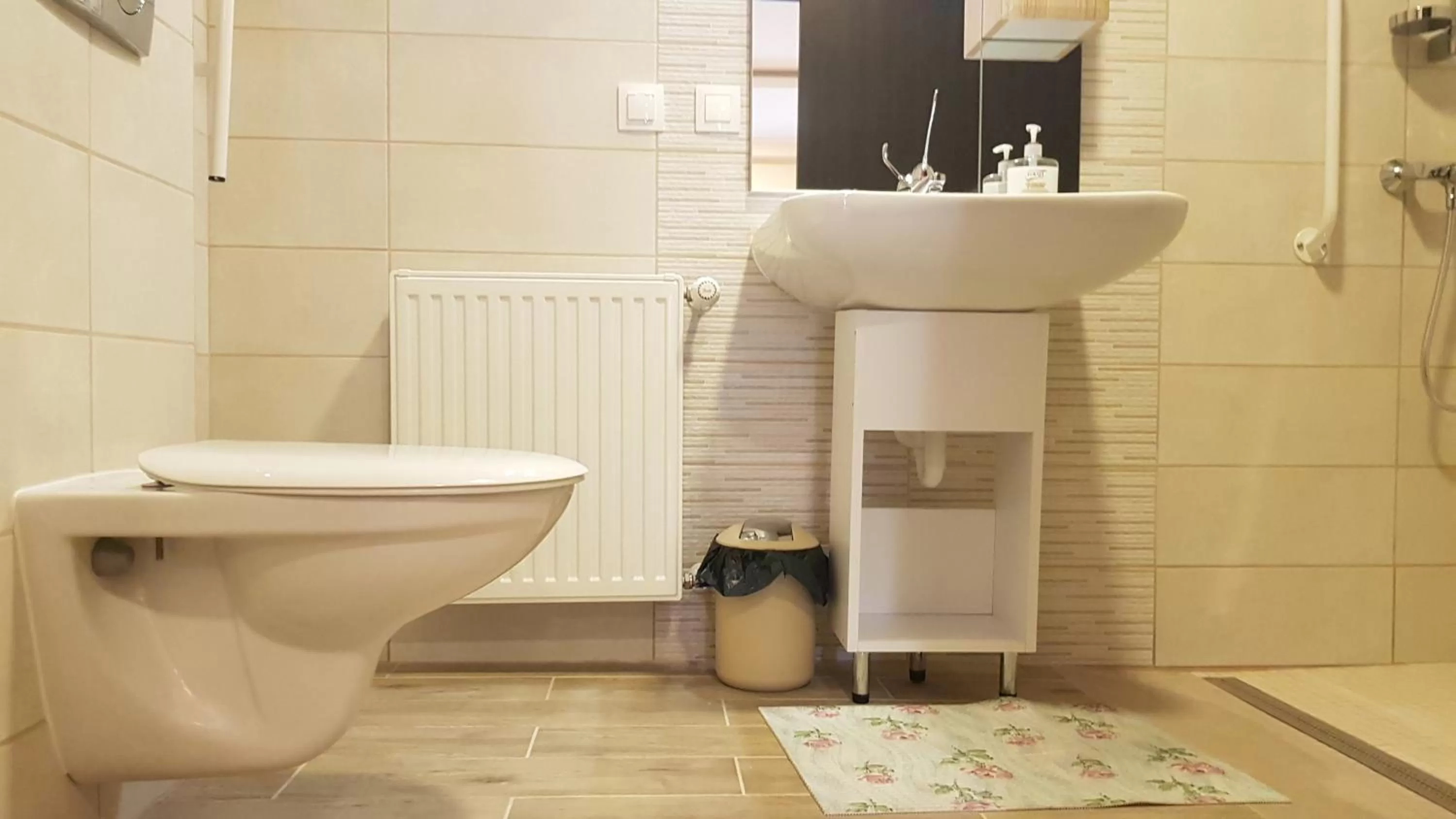 Central Panzió Gyula