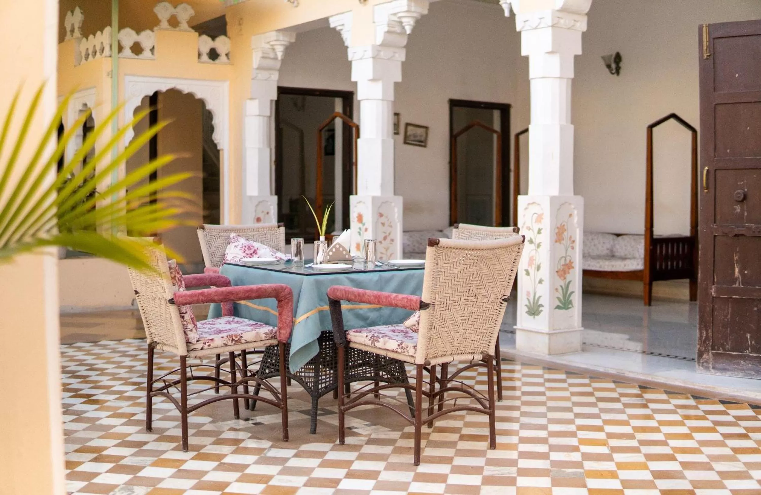 Dining area in Amar Kothi