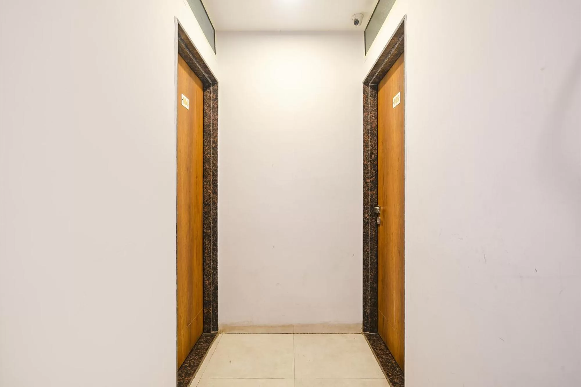 Lobby or reception in FabHotel Hello Homz